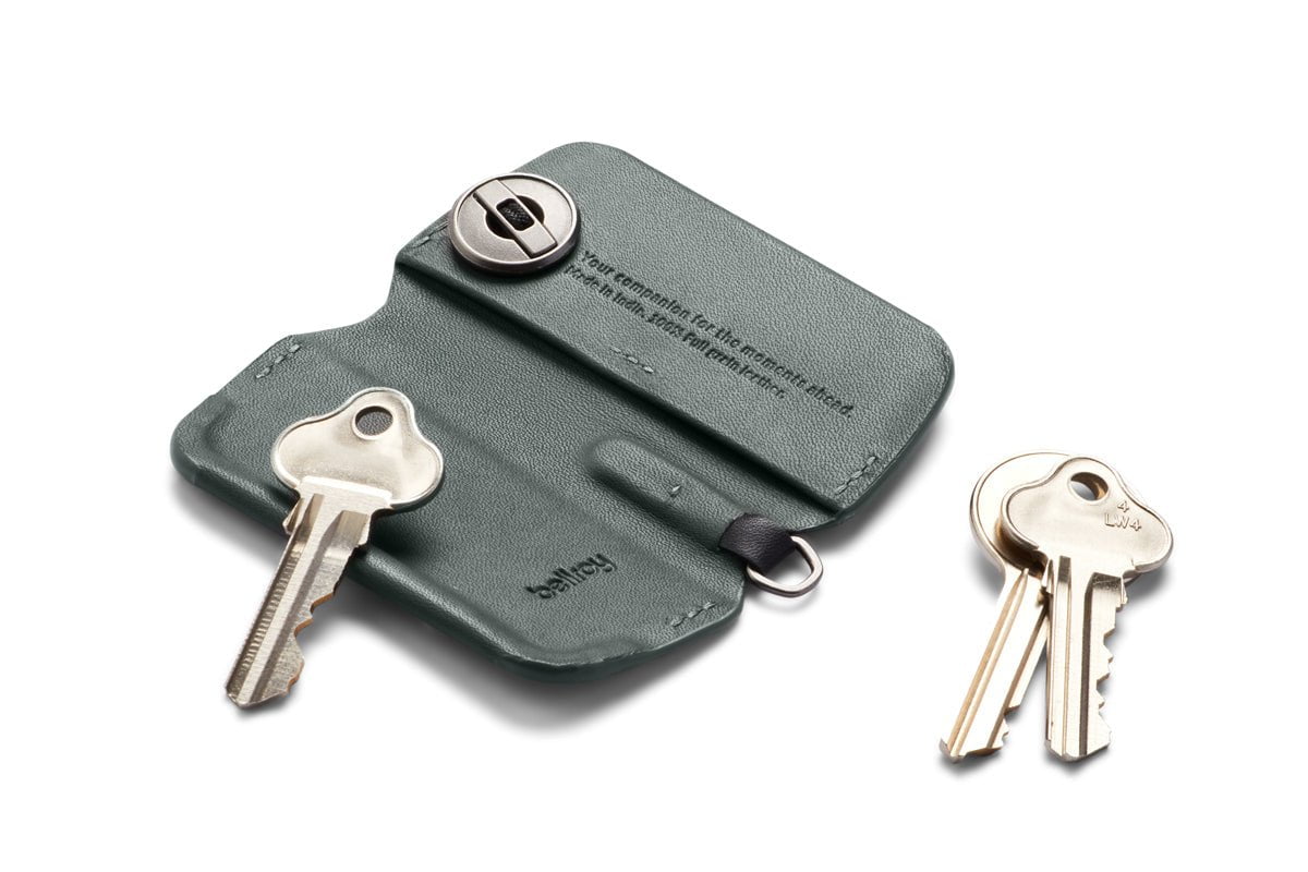Bellroy Key Cover Third Edition - Premium Leather Key Holder for Keys & Keychains - Perfect for Home, Office & Travel Organization
