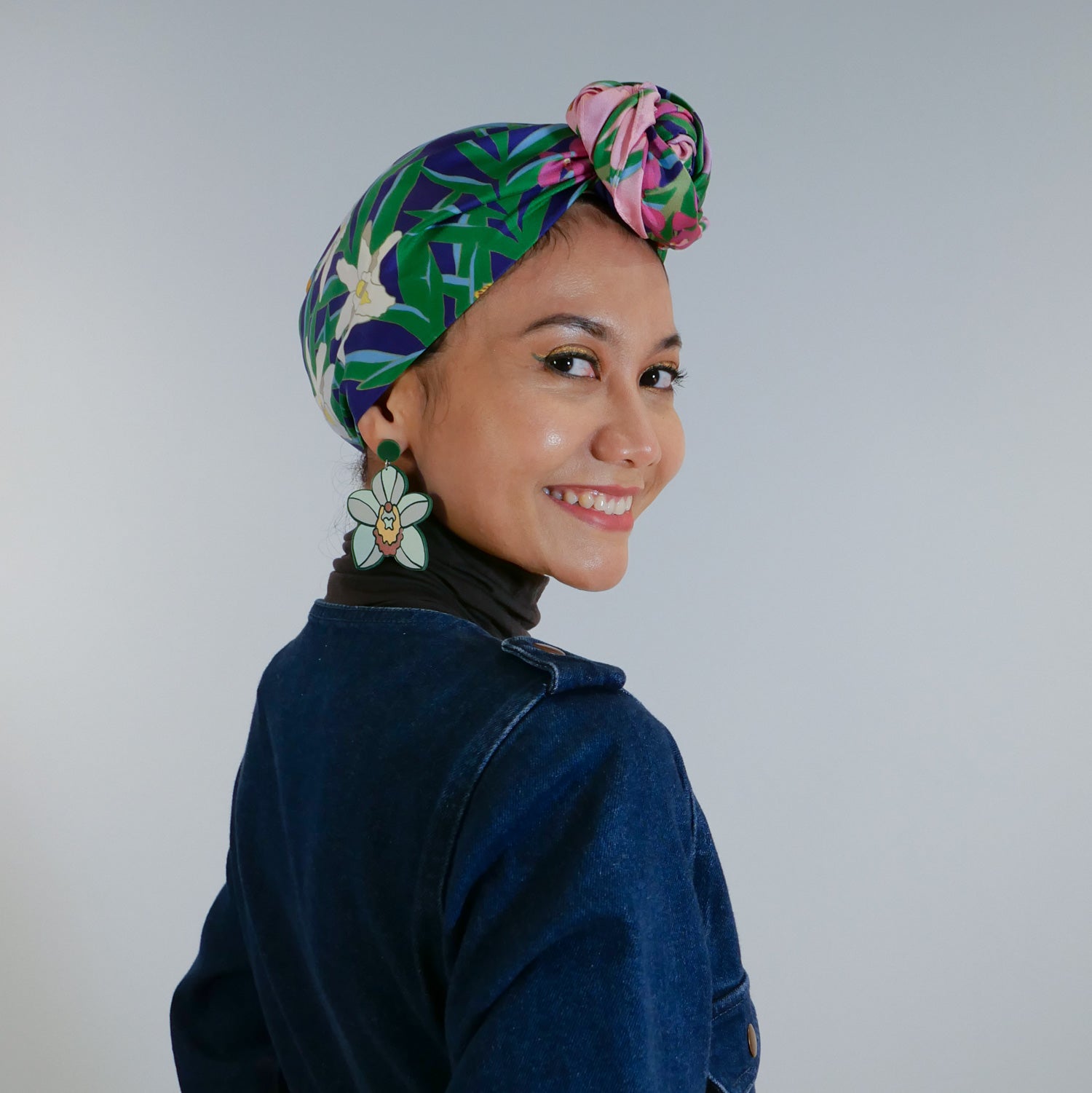 Premium Silk Scarf for Women - Luxury Floral Print Fashion Accessory - Perfect for Weddings, Parties & Everyday Elegance