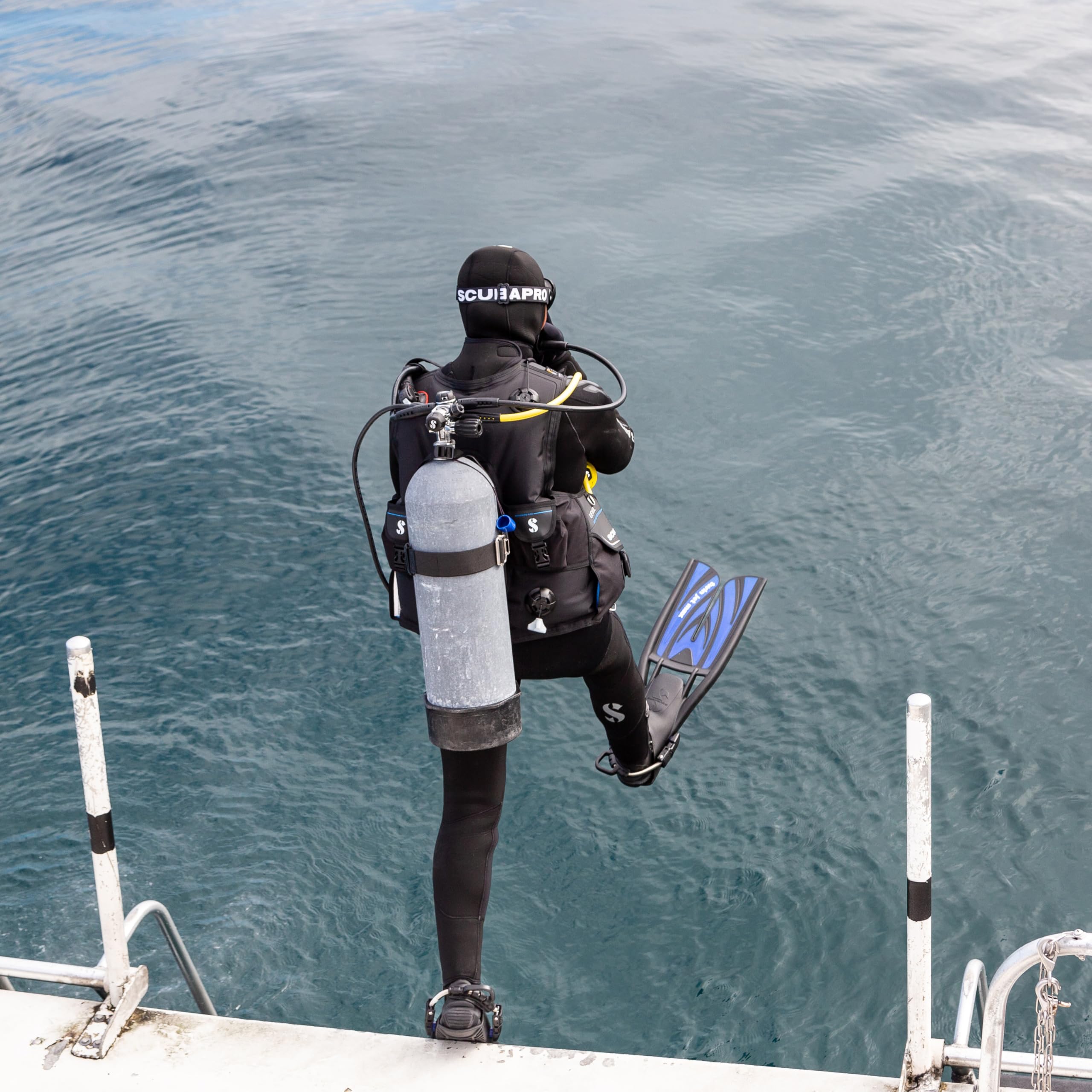 Scubapro Twin Jet Max Open Heel Split Fins - Premium Scuba Diving Fins for Comfort & Power - Perfect for Ocean Exploration, Snorkeling & Water Sports