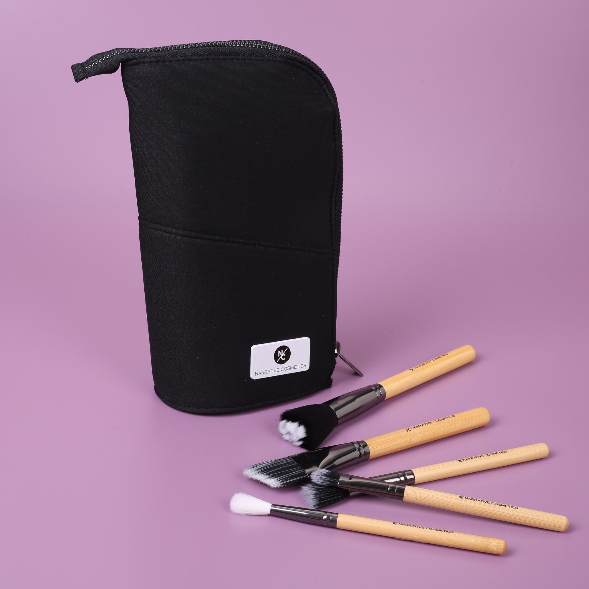 Professional Foldable Stand Up Makeup Brush Organizer Bag - Portable Travel Cosmetic Brush Holder for Makeup Artists & Enthusiasts - Perfect for Home, Salon & On-the-Go Touch Ups