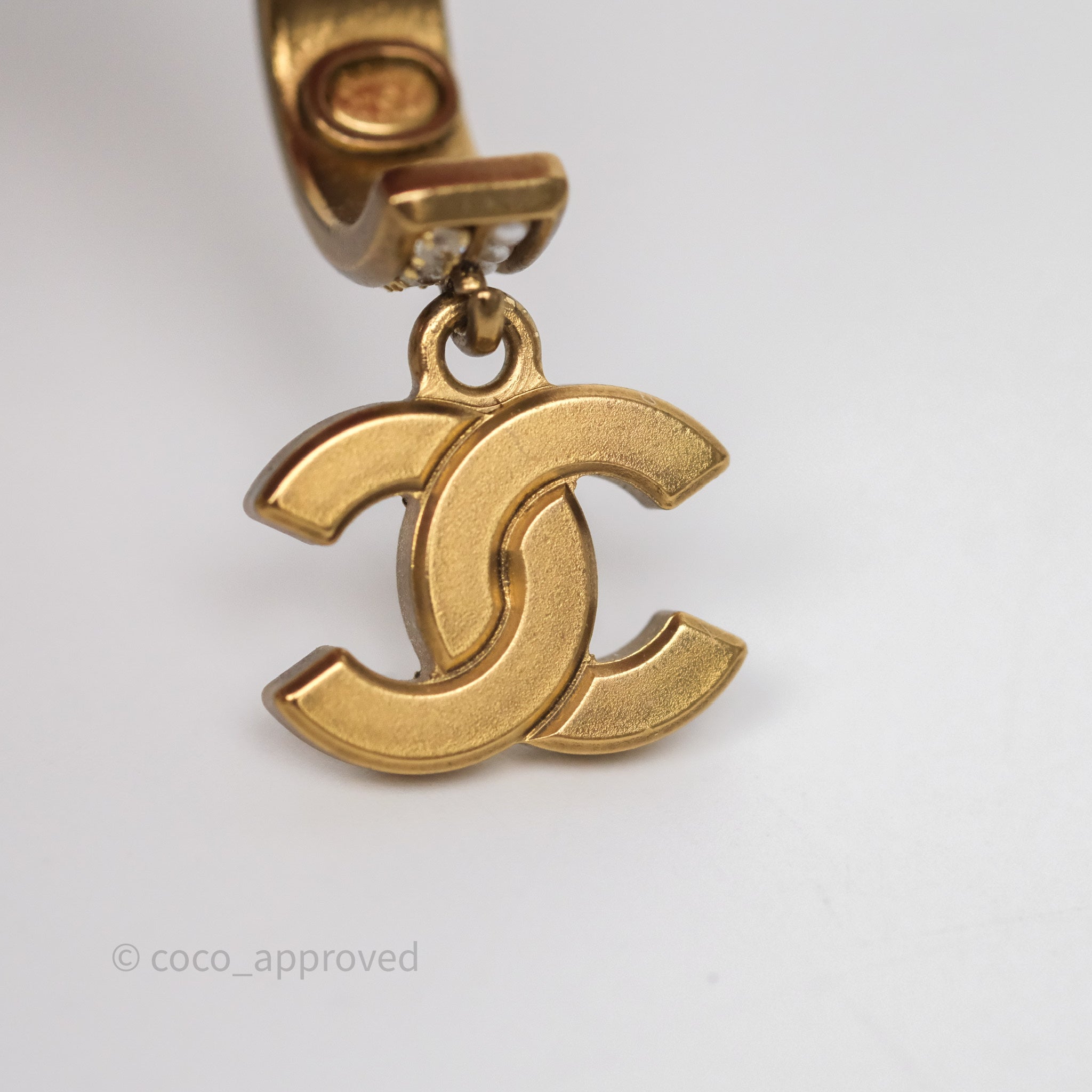 Chanel CC Crystal Pearl Hoop Earrings Gold Tone 21C - Luxury Fashion Jewelry for Women, Elegant Pearl & Crystal Design - Perfect for Parties, Weddings & Special Occasions