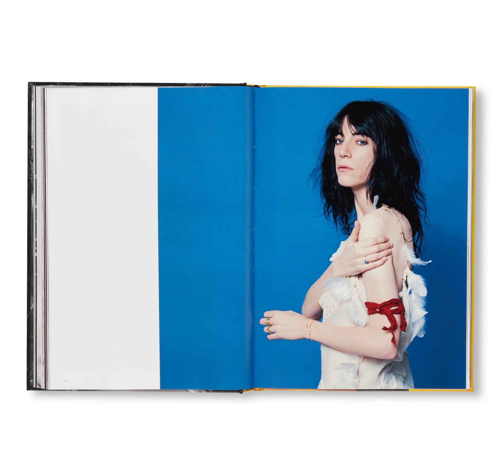 Patti Smith: Before Easter After - Memoir by Patti Smith & Lynn Goldsmith | Rock Music Biography, Poetry & Photography Collection - Perfect for Music Lovers & Photography Enthusiasts