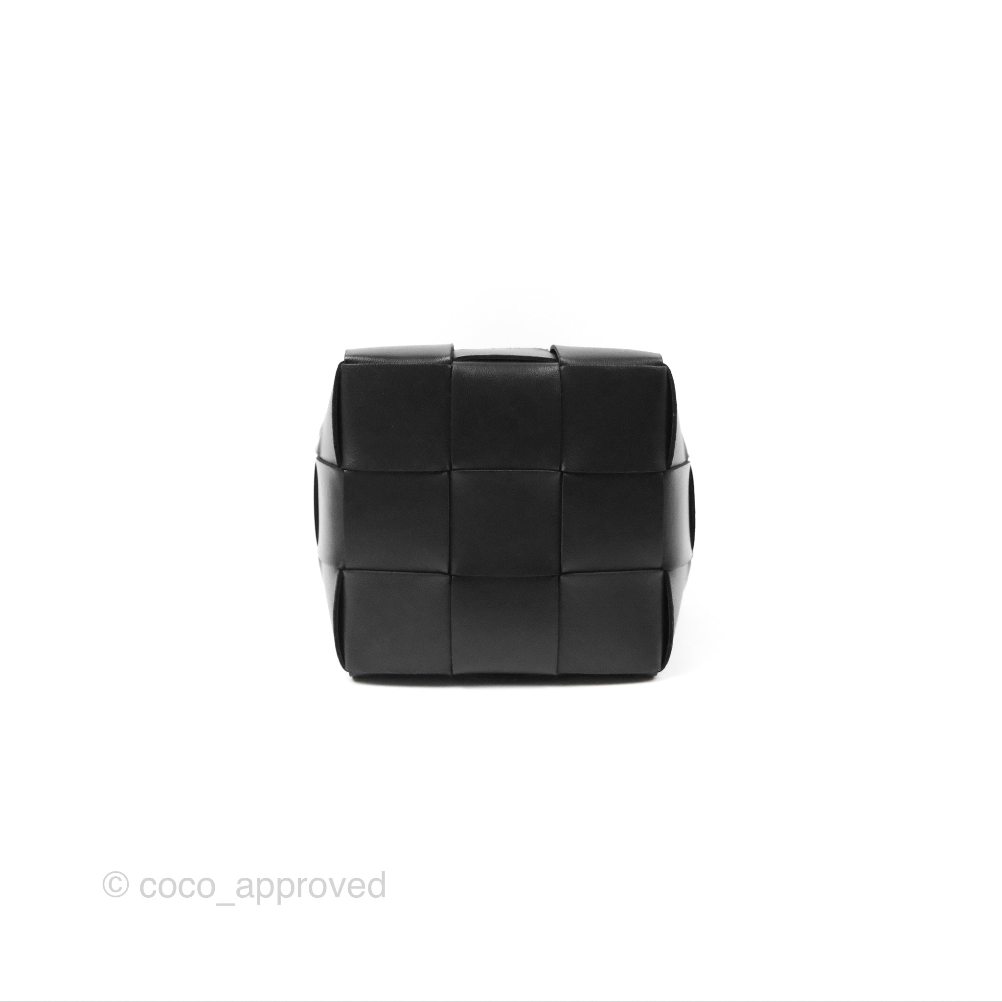 Bottega Veneta Small Cassette Bucket Bag in Black Lambskin Leather - Perfect for Everyday Use, Work & Travel