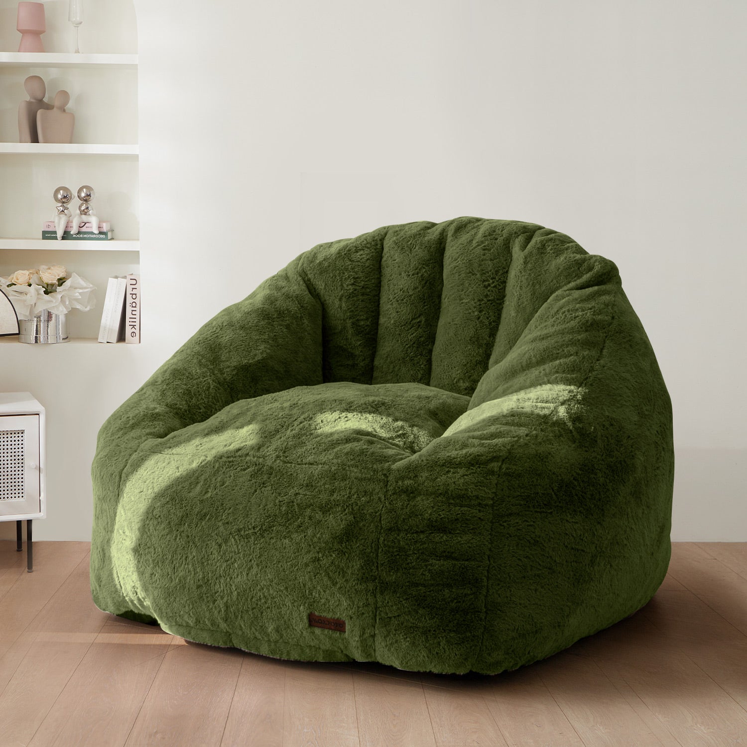 MAXYOYO Giant Bean Bag Chair - Oversized Faux Fur Shell Design with Premium Filler | Ultra Comfortable Lounge Chair for Living Room, Bedroom, Game Room & Dorm