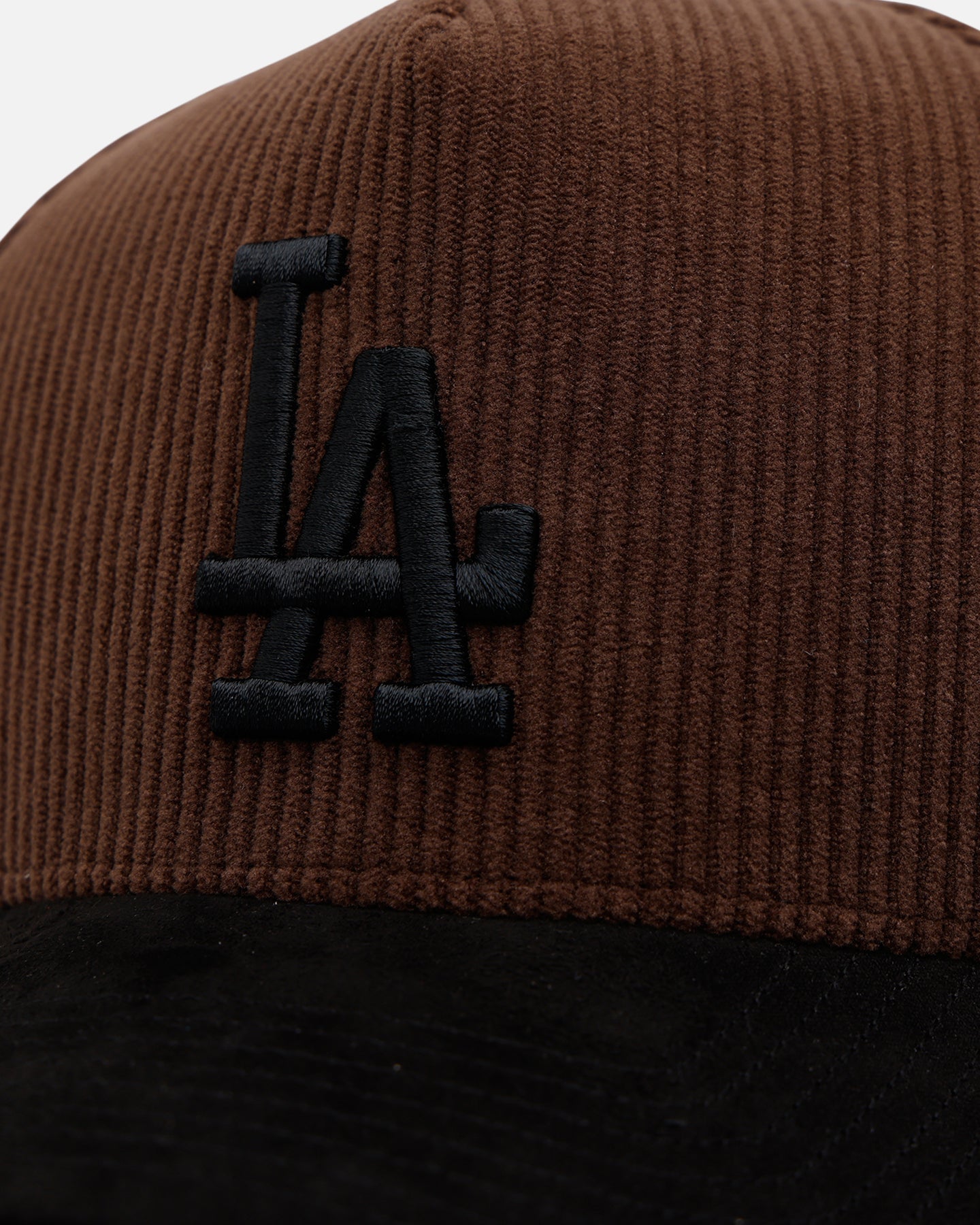 47 Brand Los Angeles Dodgers 'Barren' Snapback Hat - Adjustable Corduroy Baseball Cap in Brown/Black for Men's Sports & Streetwear Fashion