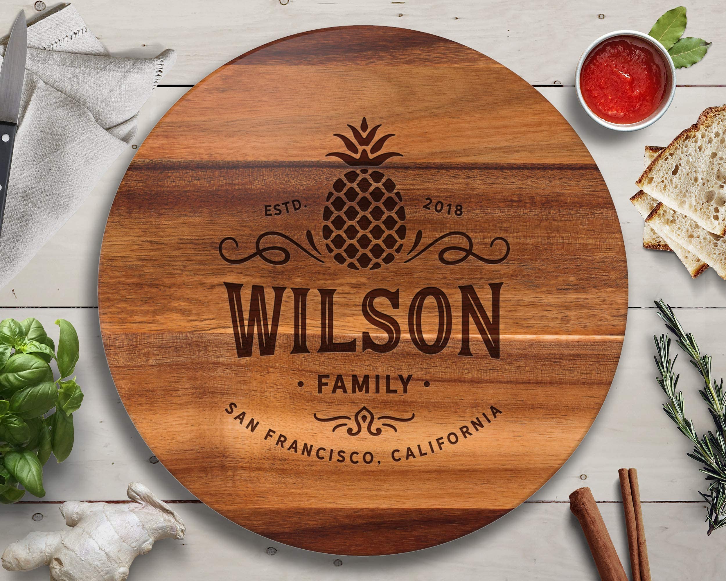 Personalized Pineapple Welcome Sign & Lazy Susan Turntable - Unique Mother's Day Gift for Mom, Wife | Kitchen Decor, Housewarming Party, Wedding Gift Idea