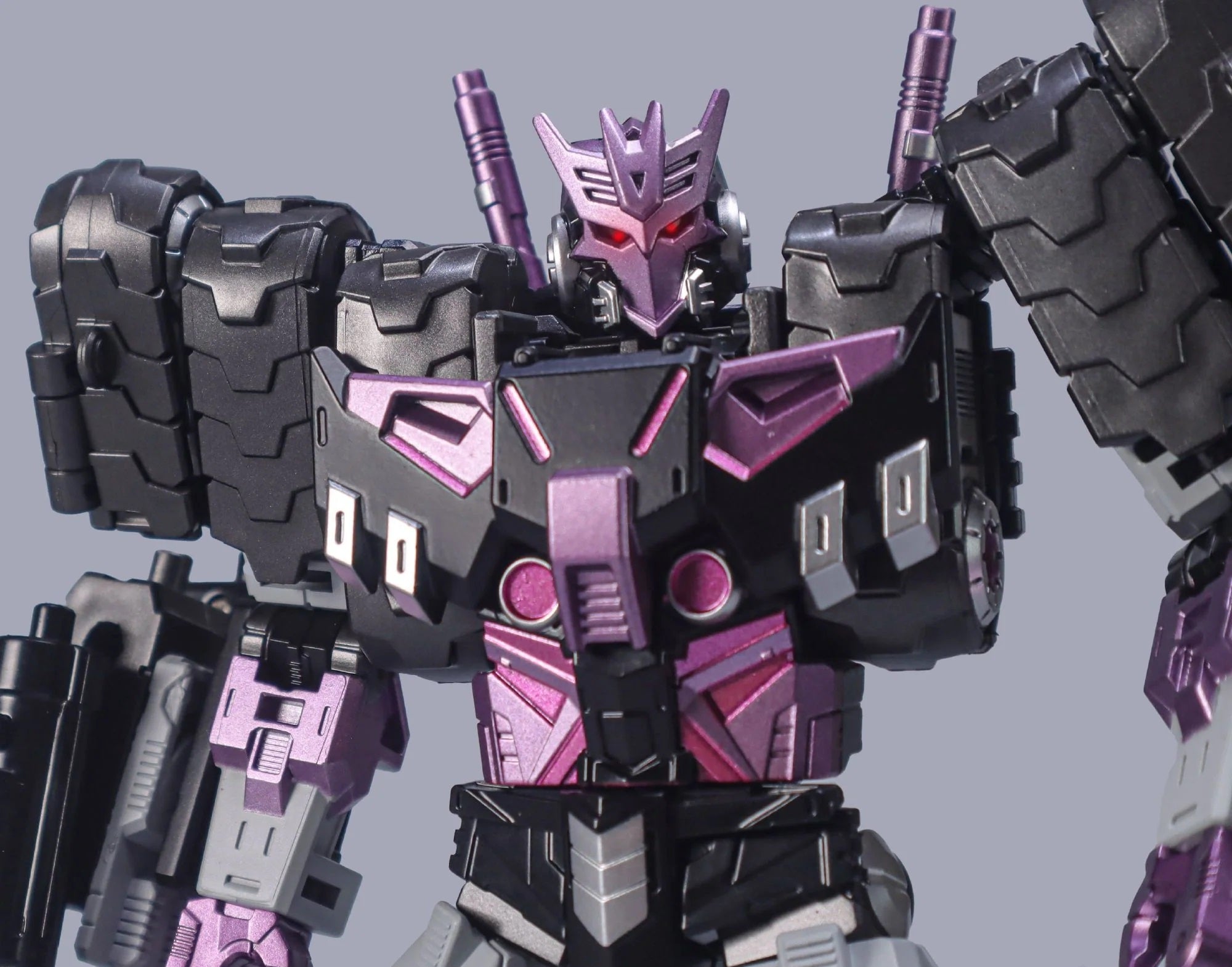 Black Mamba DJD-01 Deformable Oversized Transformable Robot Toy - Perfect for Collectors, Display & Action Play | Anime Inspired Mecha Figure for Adults & Kids