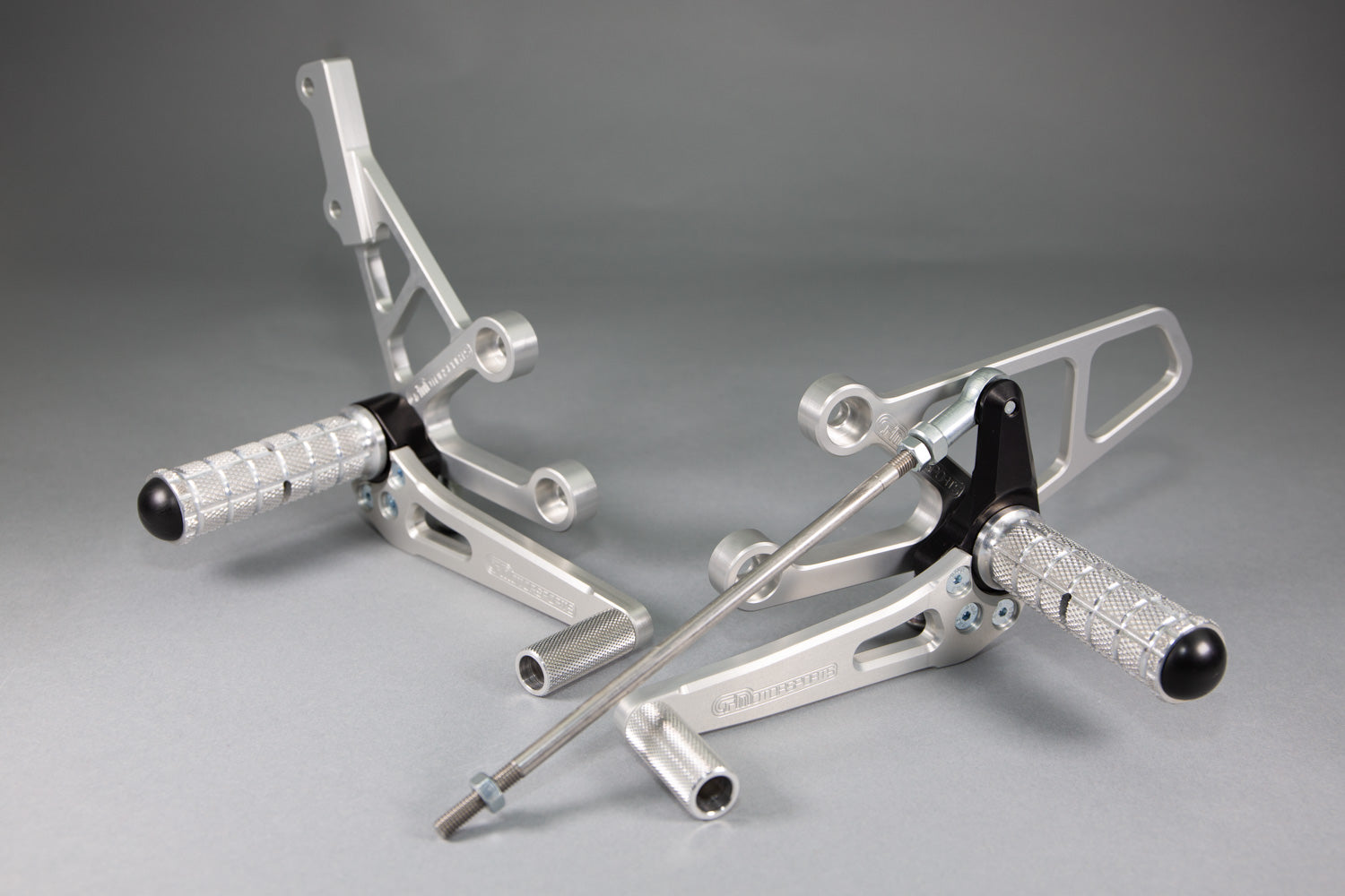 Suzuki SV650/S Rearset GP Shift Kit for 1999-2002 Models - High Performance Motorcycle Footpegs for Racing & Track Days
