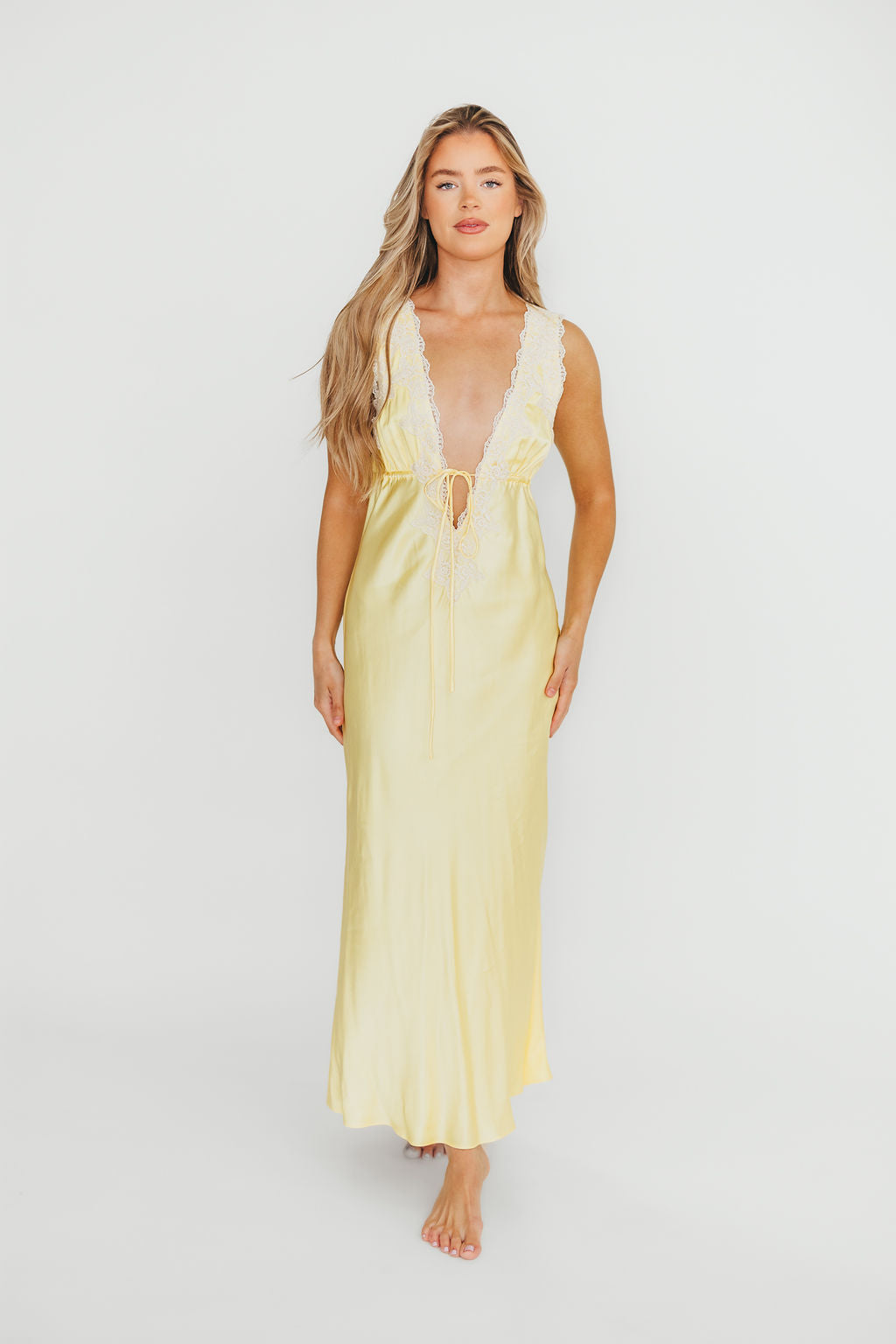 Seraphina Floral Print Maxi Dress - Elegant Banana Yellow Summer Dress for Women | Perfect for Beach Vacations, Weddings & Casual Outings