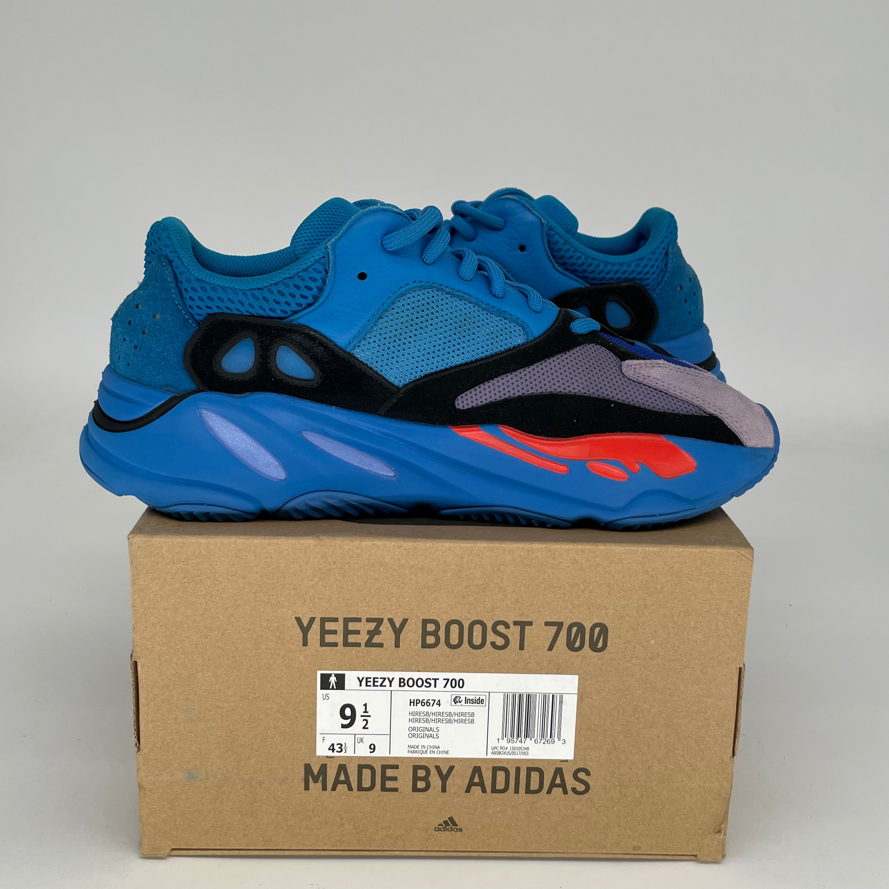 Adidas Yeezy 700 Hi-Res Blue Men's Sneakers Size 9.5 - HP6674 | Comfortable Running Shoes for Casual Wear & Street Style Fashion