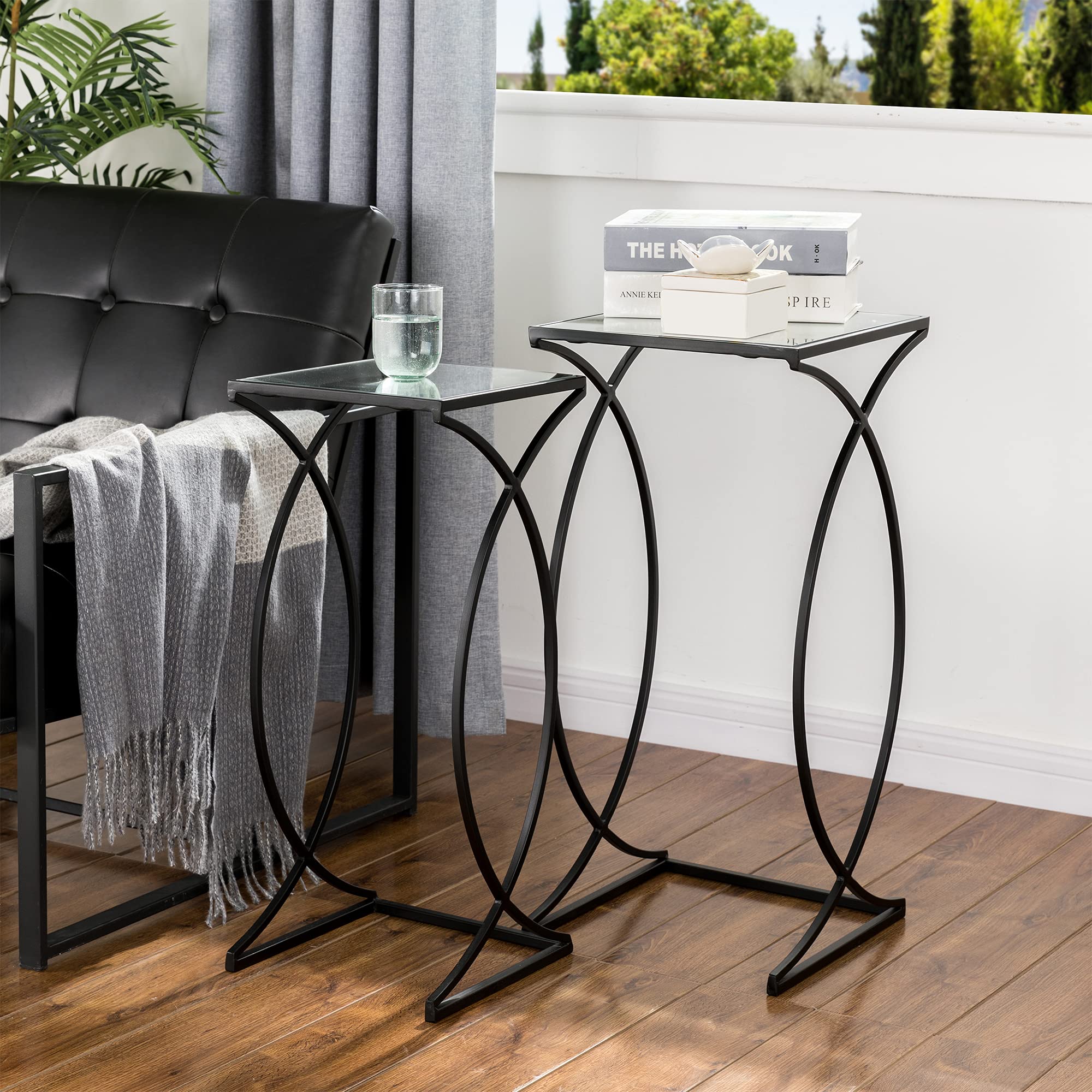 Glitzhome Set of 2 Modern Nesting Coffee Tables - Black Accent Side End Tables with Decorative Design for Living Room, Bedroom, Home Office & Patio | Perfect as Plant Stand, Chairside Table or Nightstand