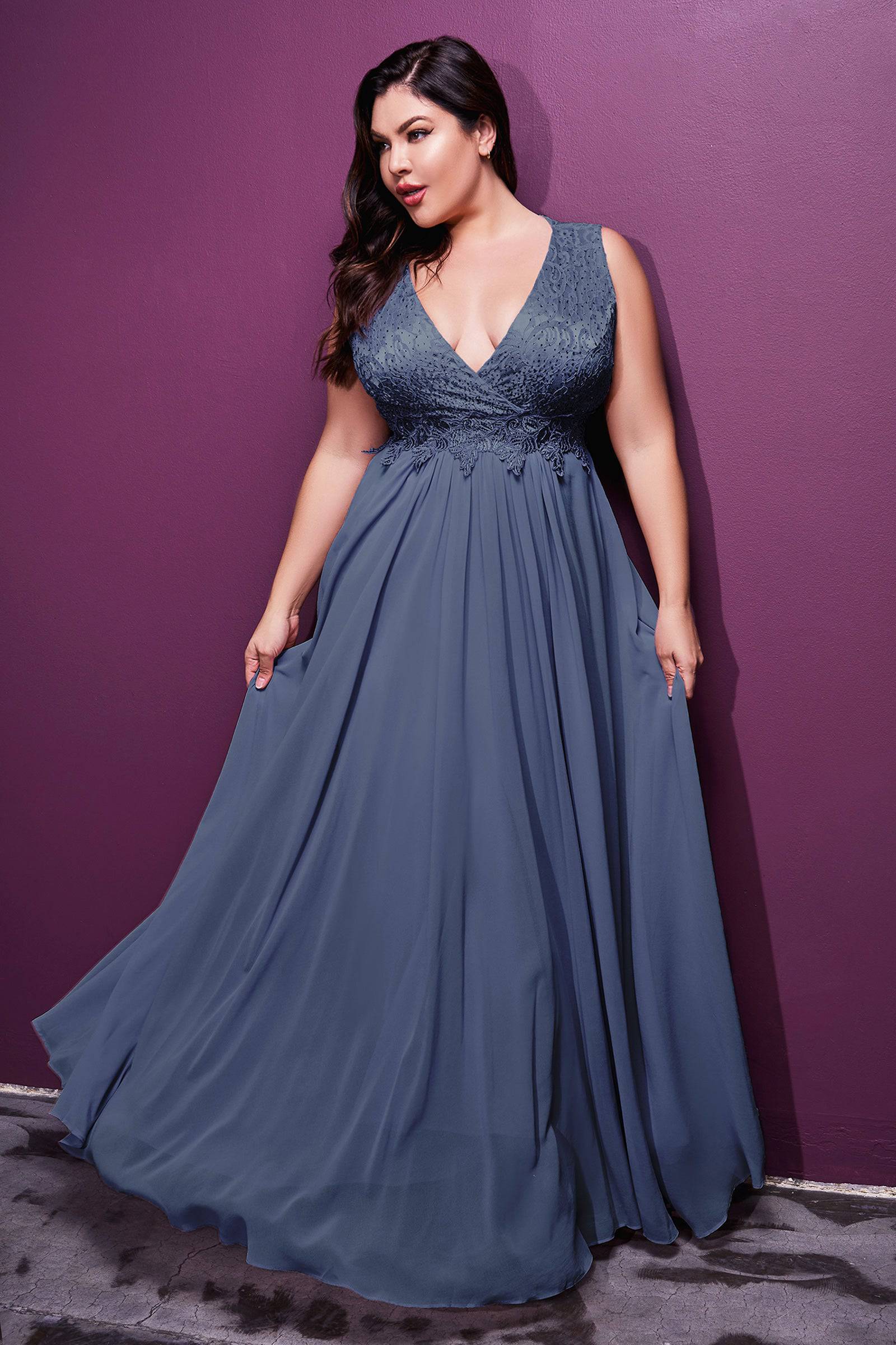 Luxury Plus Size Evening Gown with Embroidered Bodice & Flowing Long Skirt - Formal Dress for Weddings, Galas & Special Occasions #CDS7201