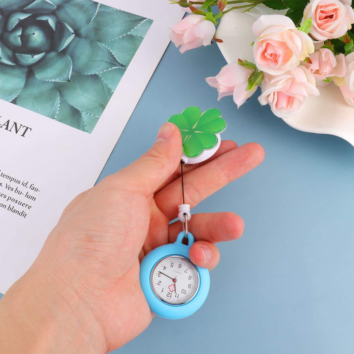 Retractable Nurse Watch with Clip - Waterproof Quartz Wristwatch for Nurses & Doctors - Adjustable Lapel Pocket Watch for Medical Professionals - Perfect for Hospital Shifts, Clinical Duties & Healthcare Work (Green)