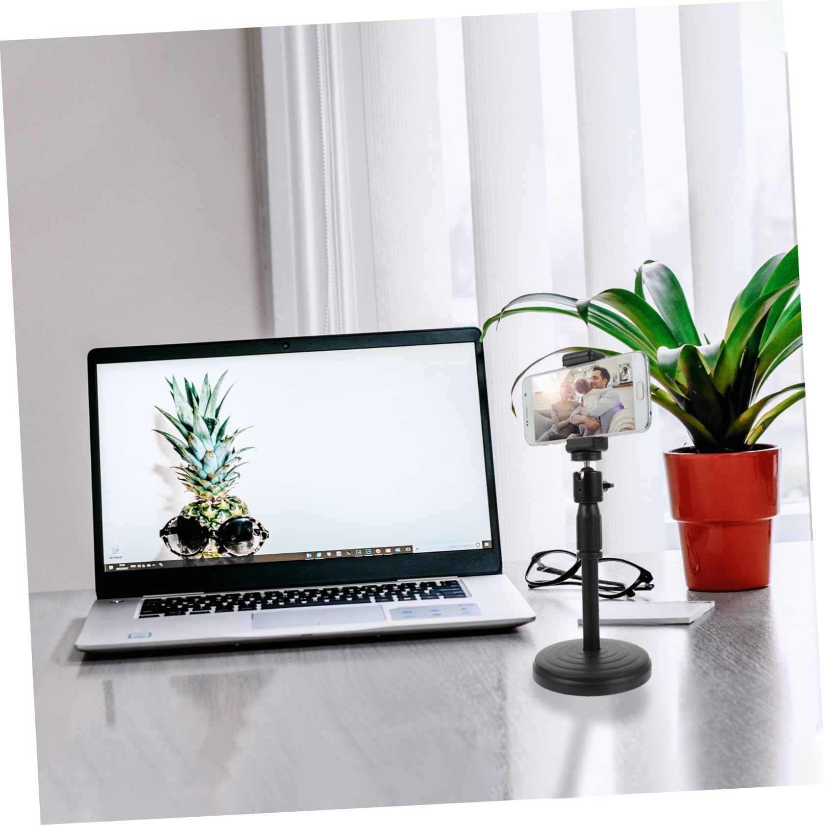 Upgraded Housoutil Retractable Phone Stand Holder - Adjustable & Sturdy for iPhone, Samsung, Android - Perfect for Desk, Bed, Car, Video Calls & Hands-Free Viewing