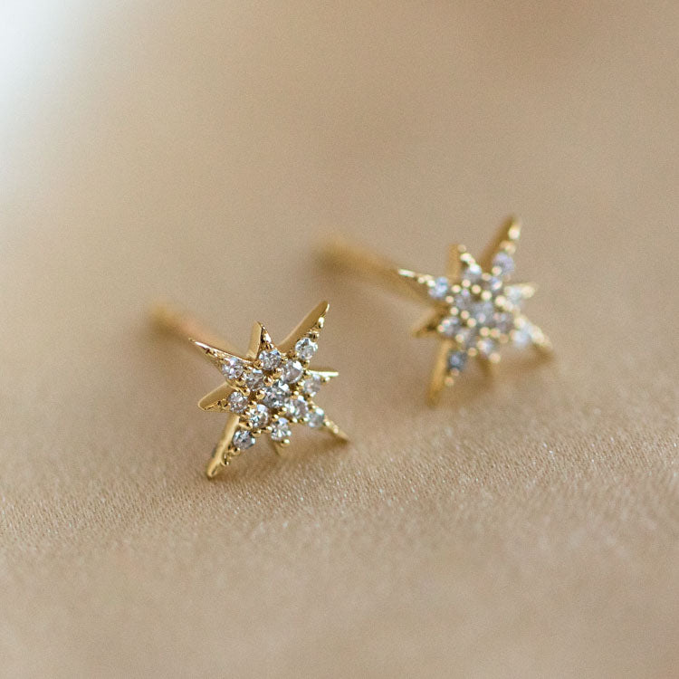 Solid Gold Diamond Stud Earrings for Women - 14K White Gold Dainty Star-Shaped Earrings for Everyday Wear & Special Occasions