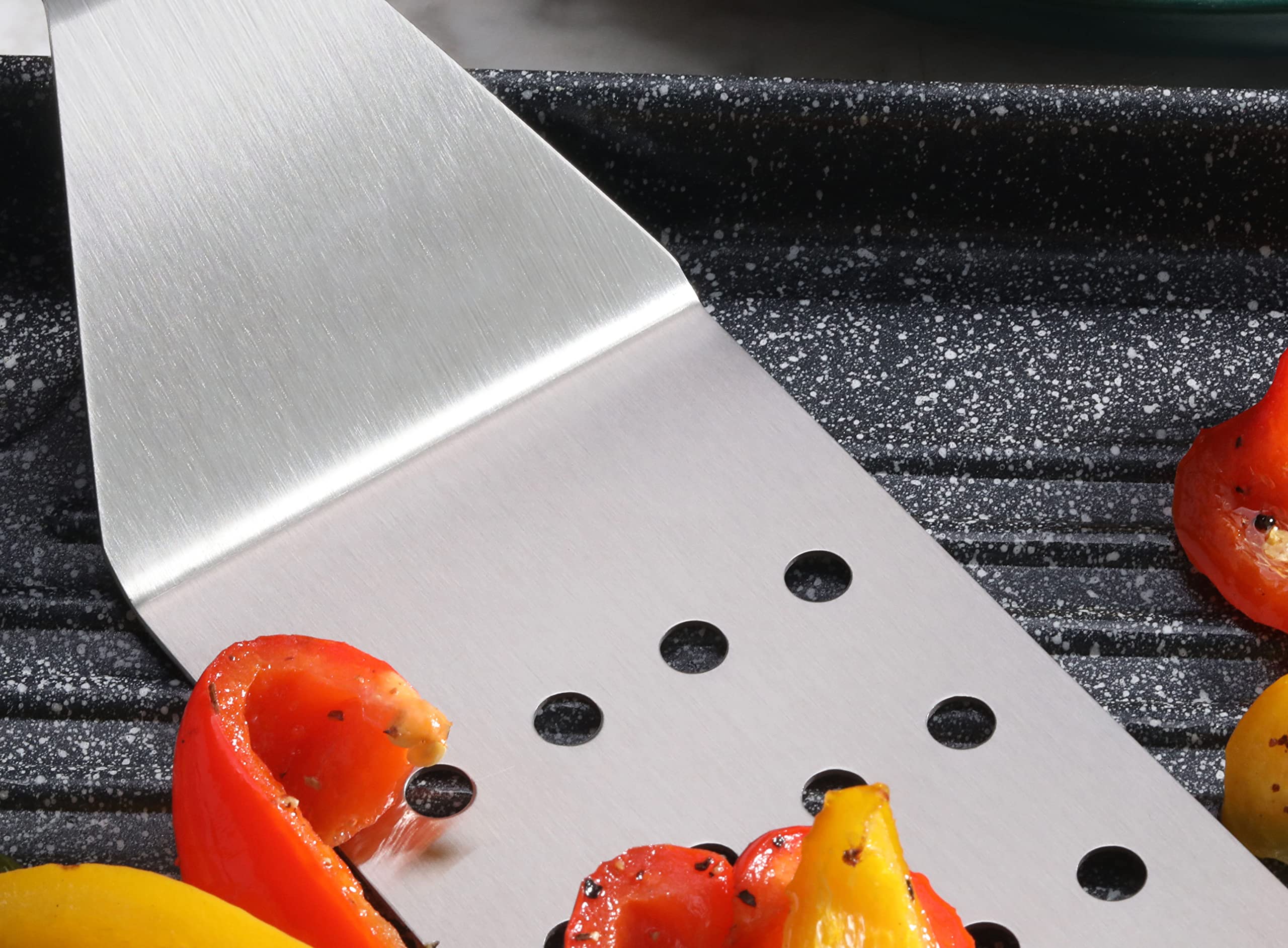 New Star Foodservice 38385 Black 14.5-Inch Perforated Plastic Handle Flexible Grill Turner Spatula for BBQ, Grilling, Flipping Burgers & Pancakes