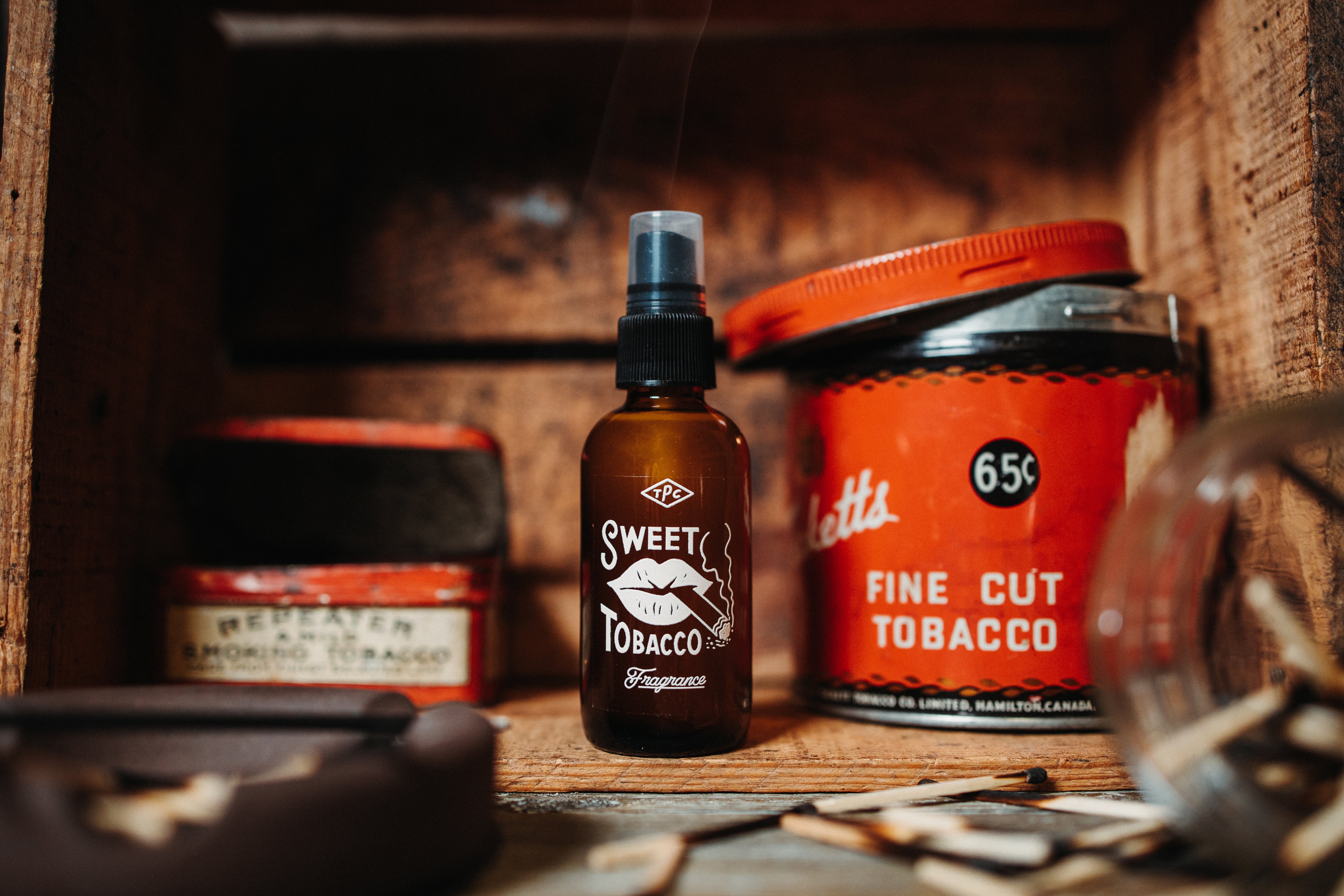 Premium TPC Fragrance Oil - Sweet Tobacco Scent (4oz) for Candles, Soaps & Home Diffusers - Aromatic & Long-Lasting Essential Oil for Relaxation & Stress Relief