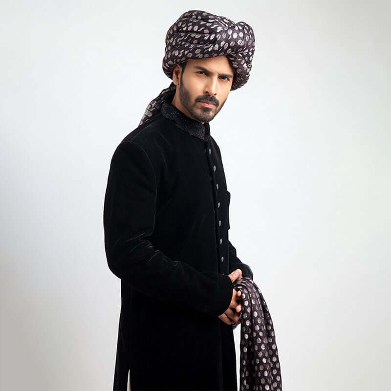 Black Velvet Form-Fitted Sherwani for Men | Elegant Indian Wedding Attire | Perfect for Grooms, Festivals & Special Occasions