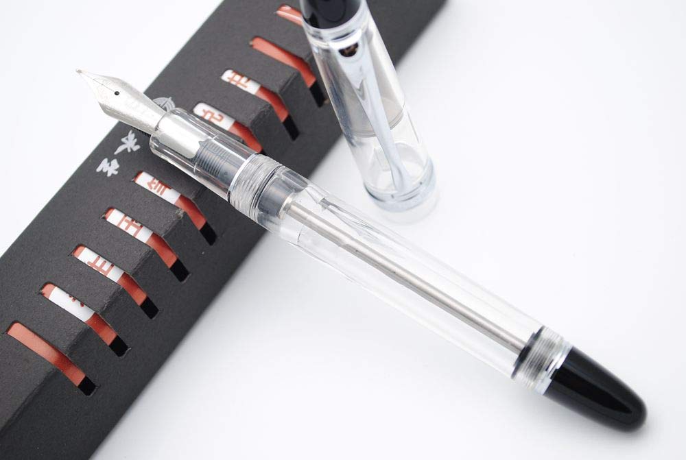 CZXYWST 699 Negative Pressure Vacuum Filling Fountain Pen - Transparent Barrel with Silver Clip, Fine 0.5mm Nib - Original Gift Box Included - Perfect for Calligraphy, Journaling & Office Writing