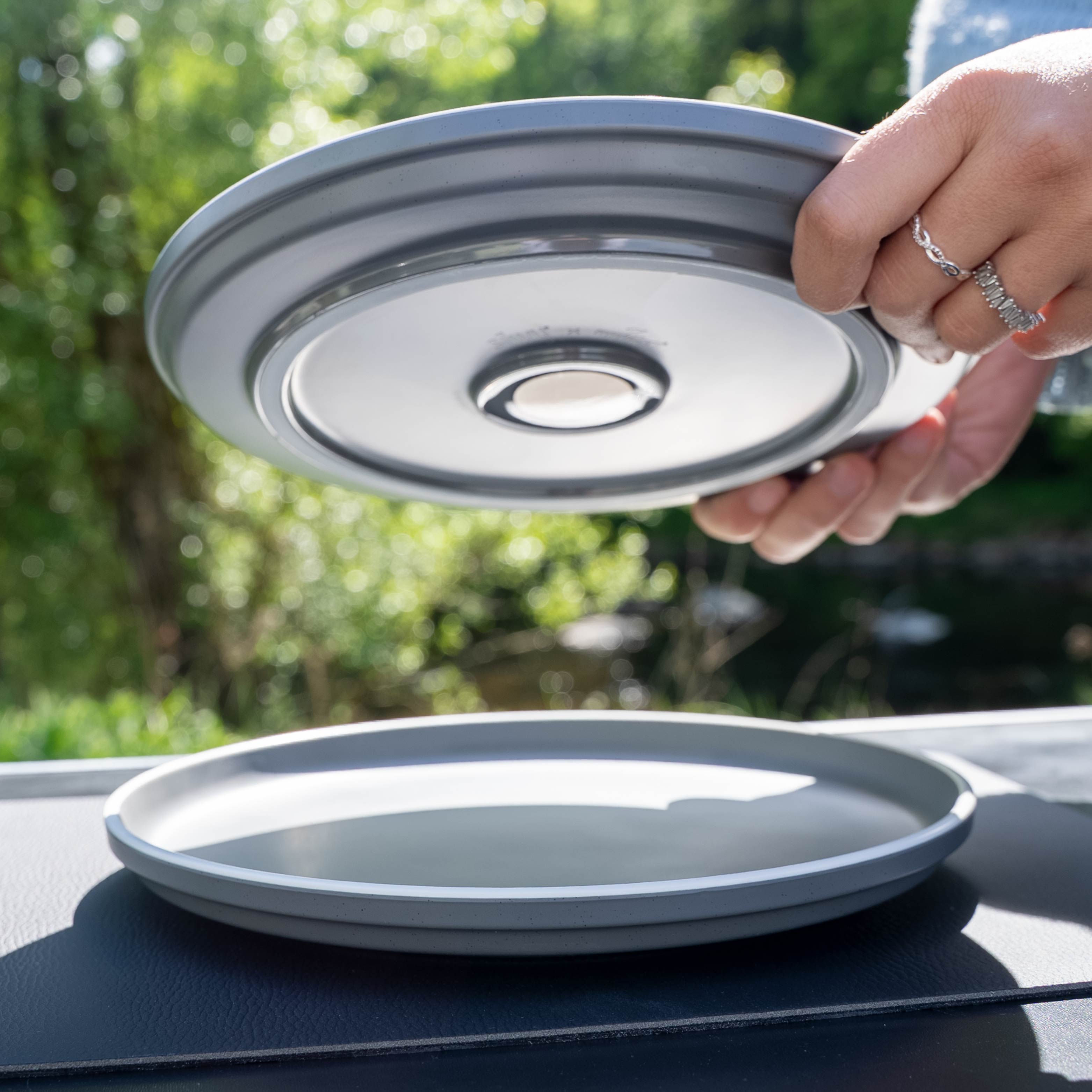 DOLOMIT GREY Plastic Plate with Magnet - 25 cm for Kitchen, Office, and Outdoor Dining | Durable and Stylish Tableware
