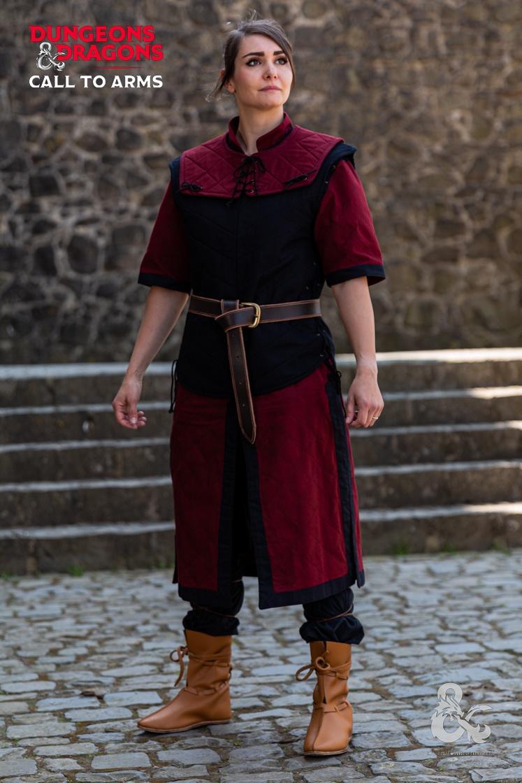 Dungeons & Dragons Fighter Costume Set - Medieval LARP Garment in Bordeaux & Black for Cosplay, Halloween, and Role-Playing Games