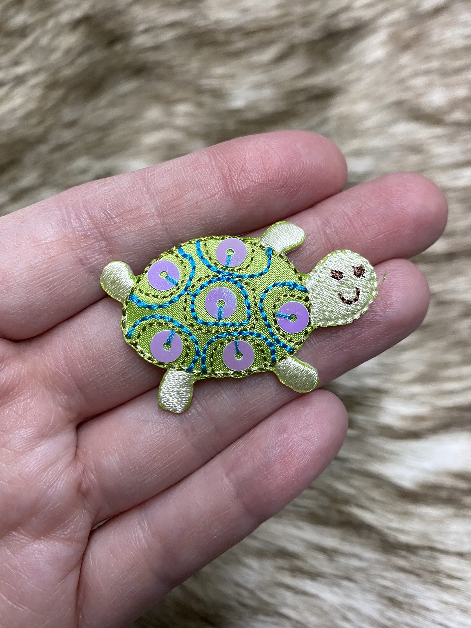 Sequin Turtle Embroidered Iron On Patch for DIY Clothing, Bags & Accessories - Sparkling Embellishment for Jackets, Jeans & Backpacks