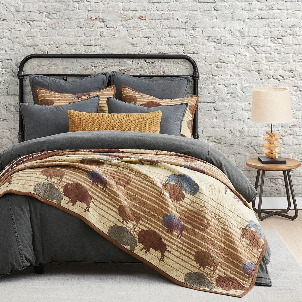 Home On The Range Quilt Set - Western Style Bedding Collection for Cowboy & Ranch Decor - Perfect for Farmhouse, Cabin & Country Themed Bedrooms