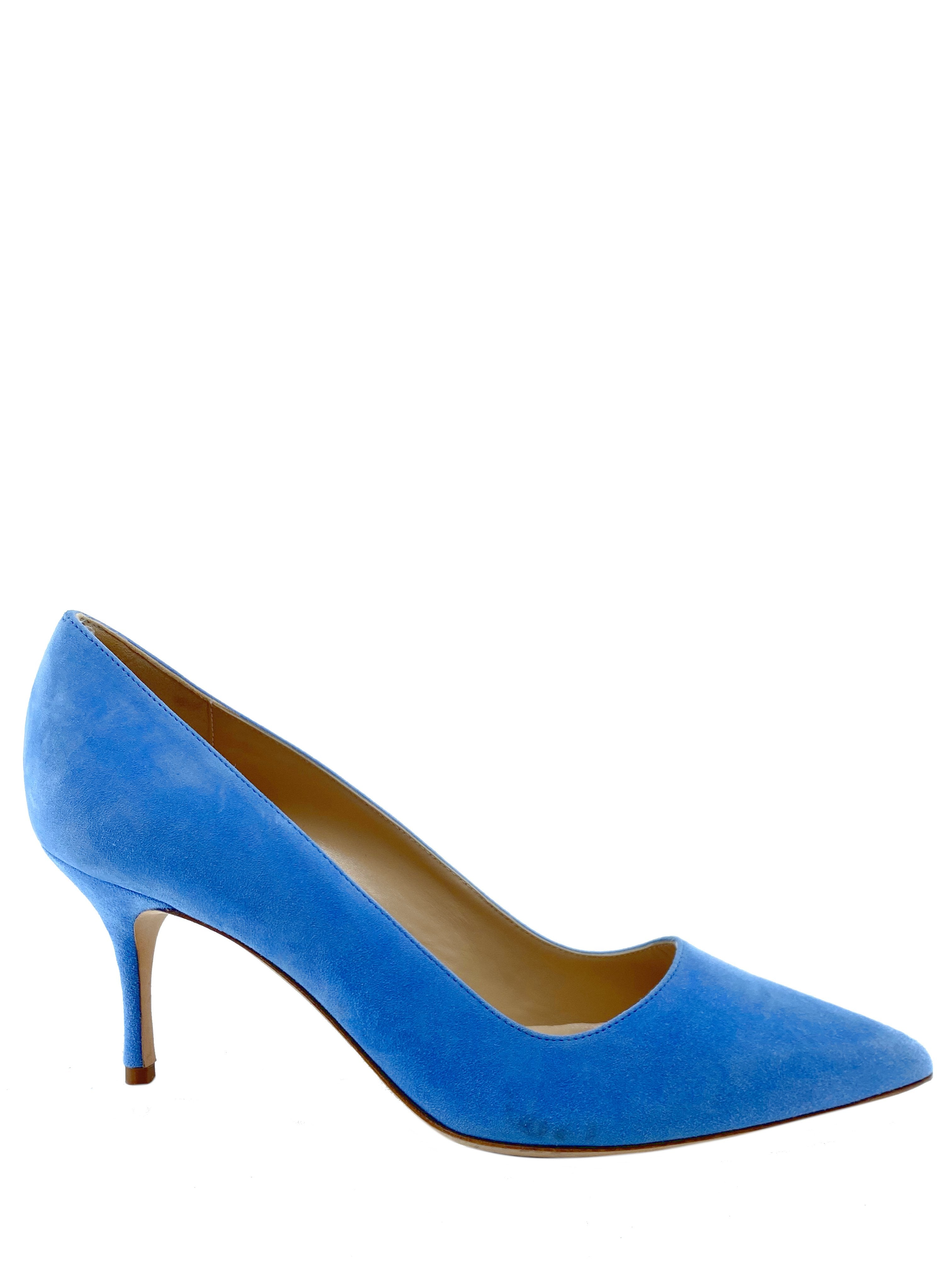 Manolo Blahnik BB Suede Pumps Women's Size 7.5 - Elegant High Heel Shoes for Wedding, Party & Office Wear