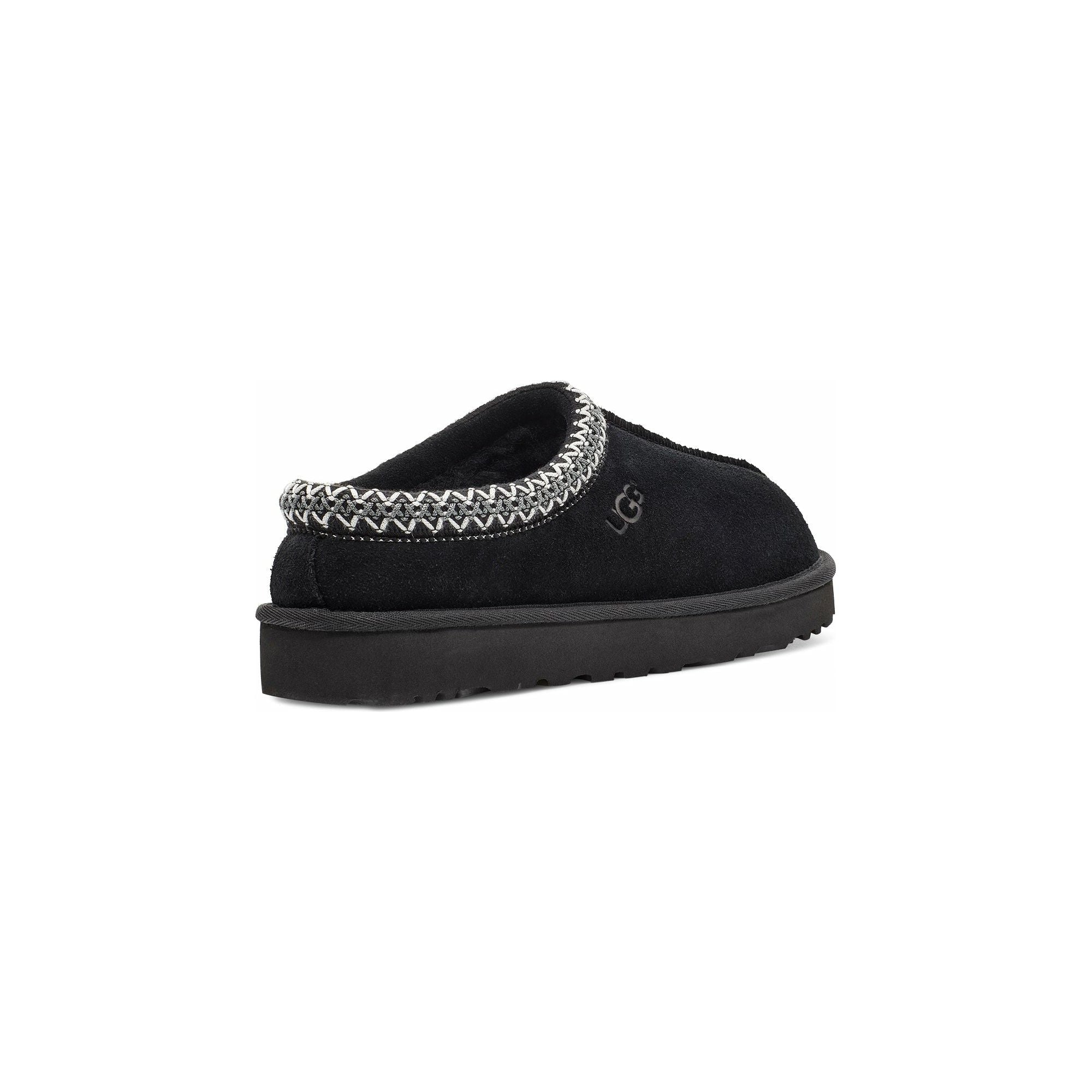 UGG Men's Tasman Slipper - Comfortable House Shoes for Men, Soft Fleece Lined Indoor/Outdoor Slippers in Black - Perfect for Lounging at Home or Quick Outdoor Trips