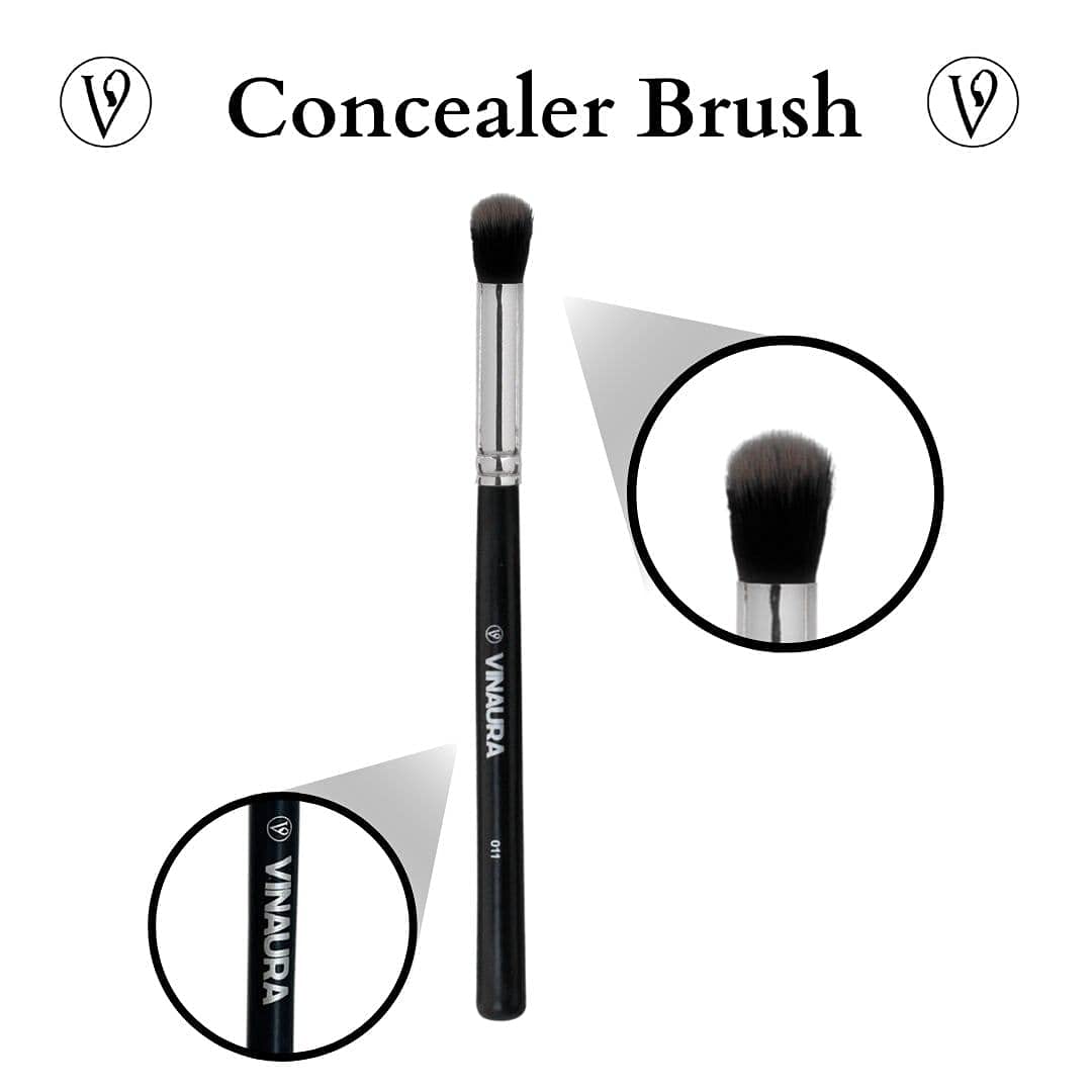 VINAURA Pro Concealer Brush - Dome Shape for Flawless Concealer Application & Blending | Face & Eye Makeup Tool for Liquid & Cream Products | Full Coverage Foundation Brush | Perfect for Daily Makeup & Professional Makeup Artists