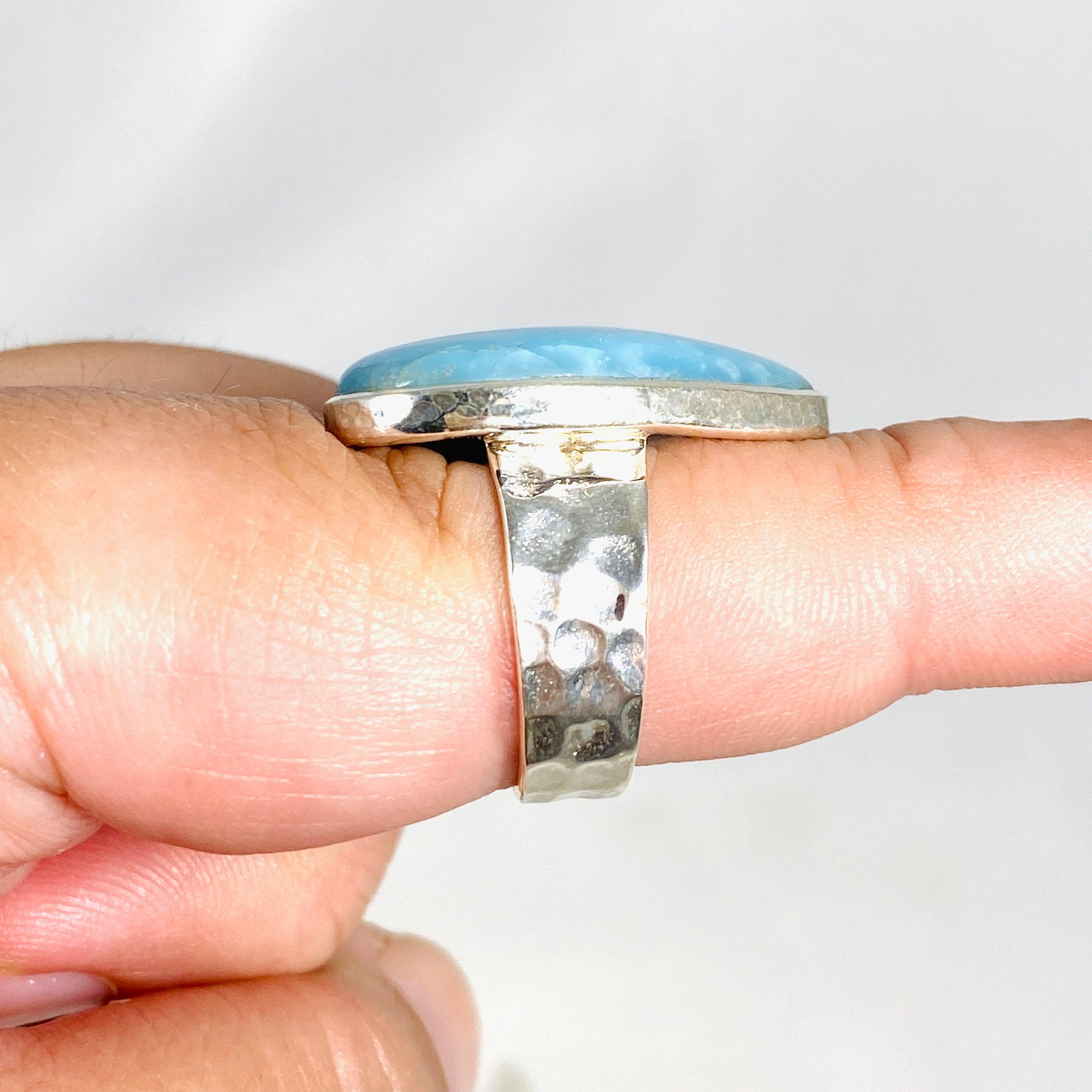 Natural Hemimorphite Teardrop Hammered Band Ring - Size 9 - KRGJ3117 - Boho Chic Jewelry for Women, Perfect for Everyday Wear & Special Occasions