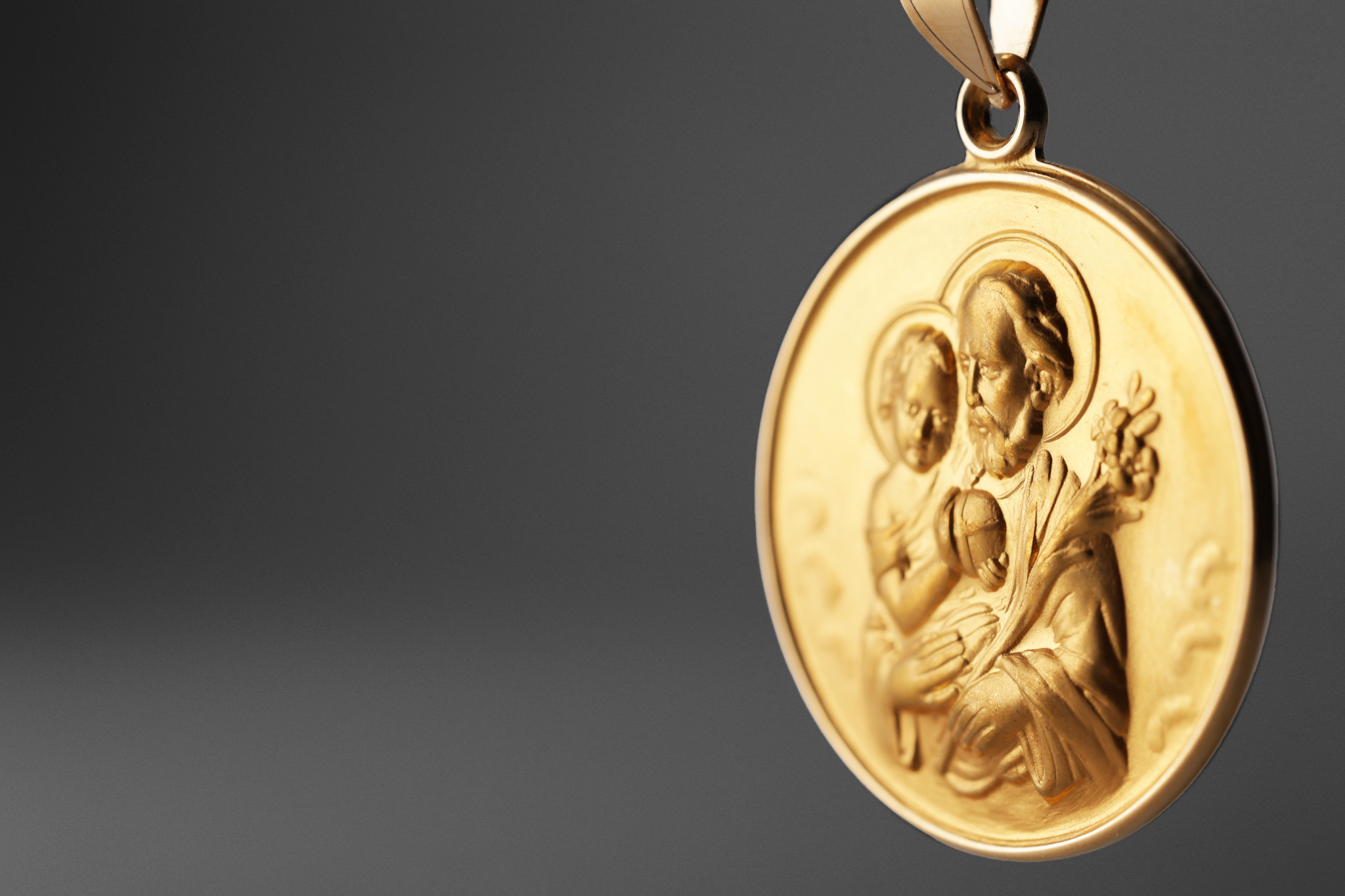 Gold Large Saint Joseph and Child Jesus Solid Medal Pendant XR2144 - Religious Jewelry for Baptism, First Communion & Catholic Gifts
