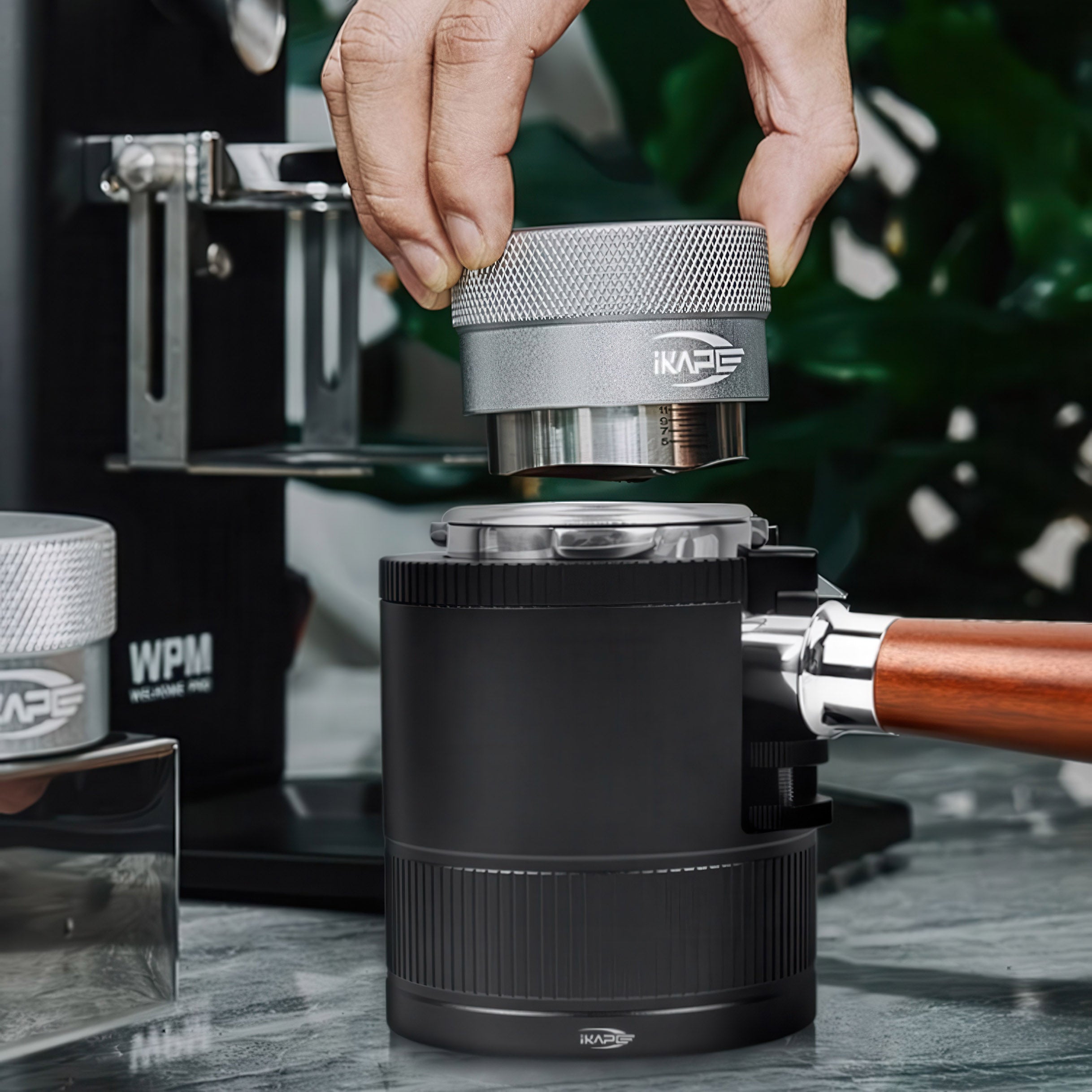 Premium Espresso Coffee Grounds Distributor - Evenly Distribute Coffee for Perfect Extraction | Ideal for Baristas & Home Brewing Enthusiasts
