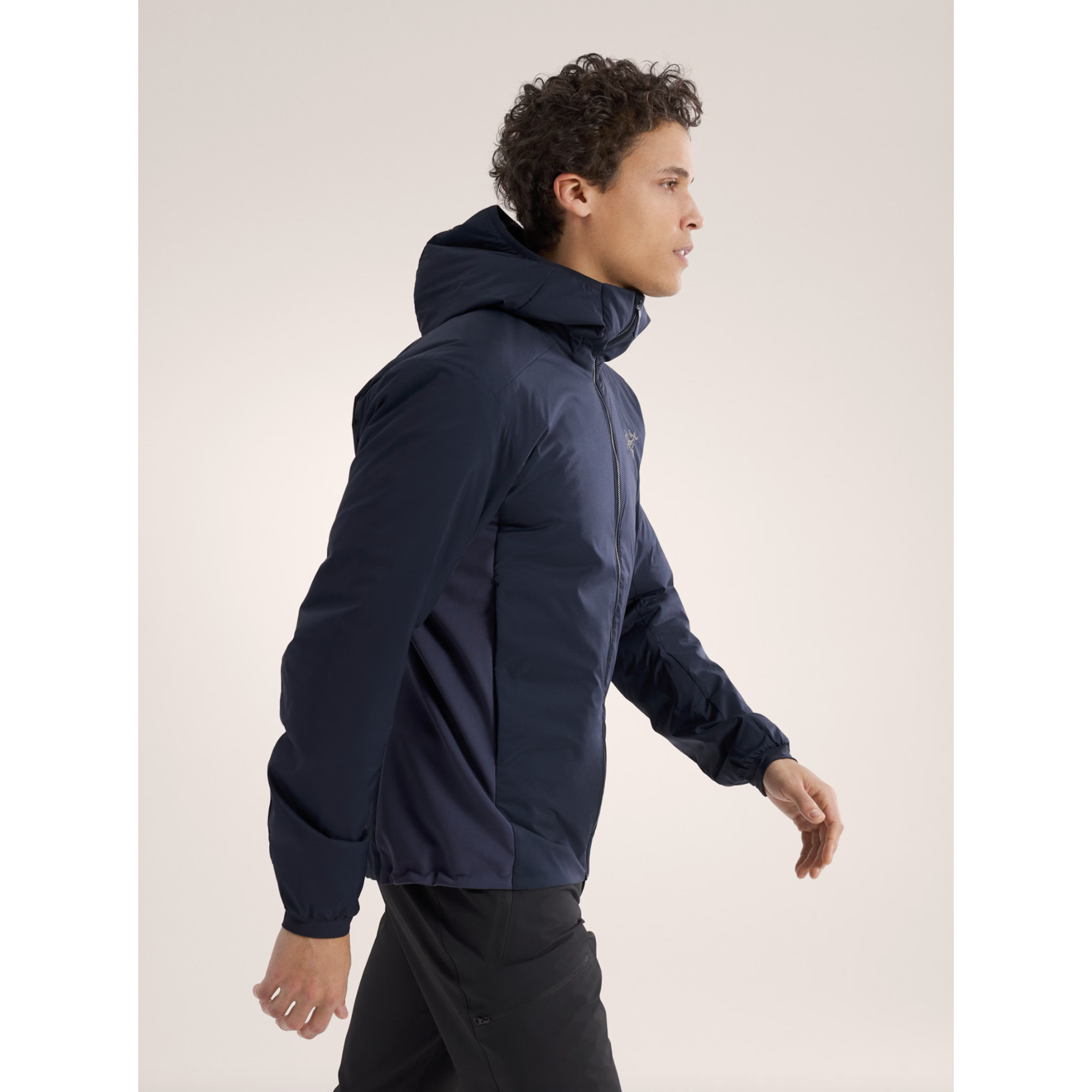 Arc'teryx Men's Atom Hoody - Lightweight Insulated Jacket for Hiking & Outdoor Activities | Water-Resistant & Breathable | Perfect for Camping, Climbing & Winter Sports