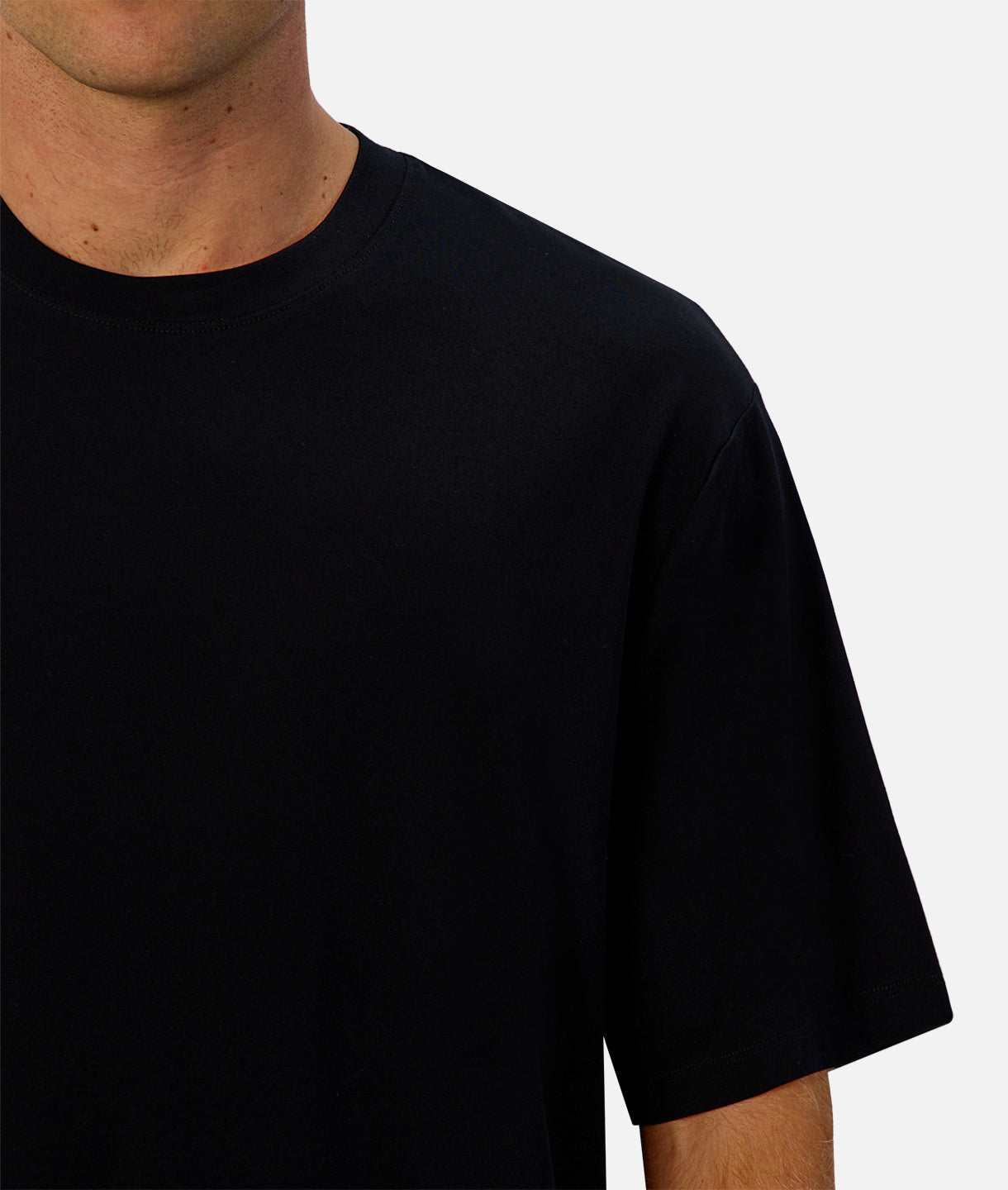 Leggera Tech Tee - Premium Performance Black T-Shirt for Men | Moisture-Wicking & Breathable Fabric | Ideal for Workouts, Running & Casual Wear