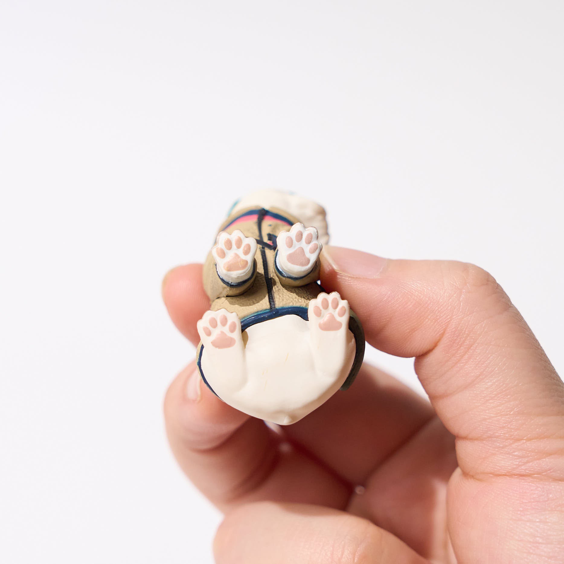 Only Wan Vol. 04 Gacha Capsule Toy - Collectible Anime Figure for Display & Gaming Fun