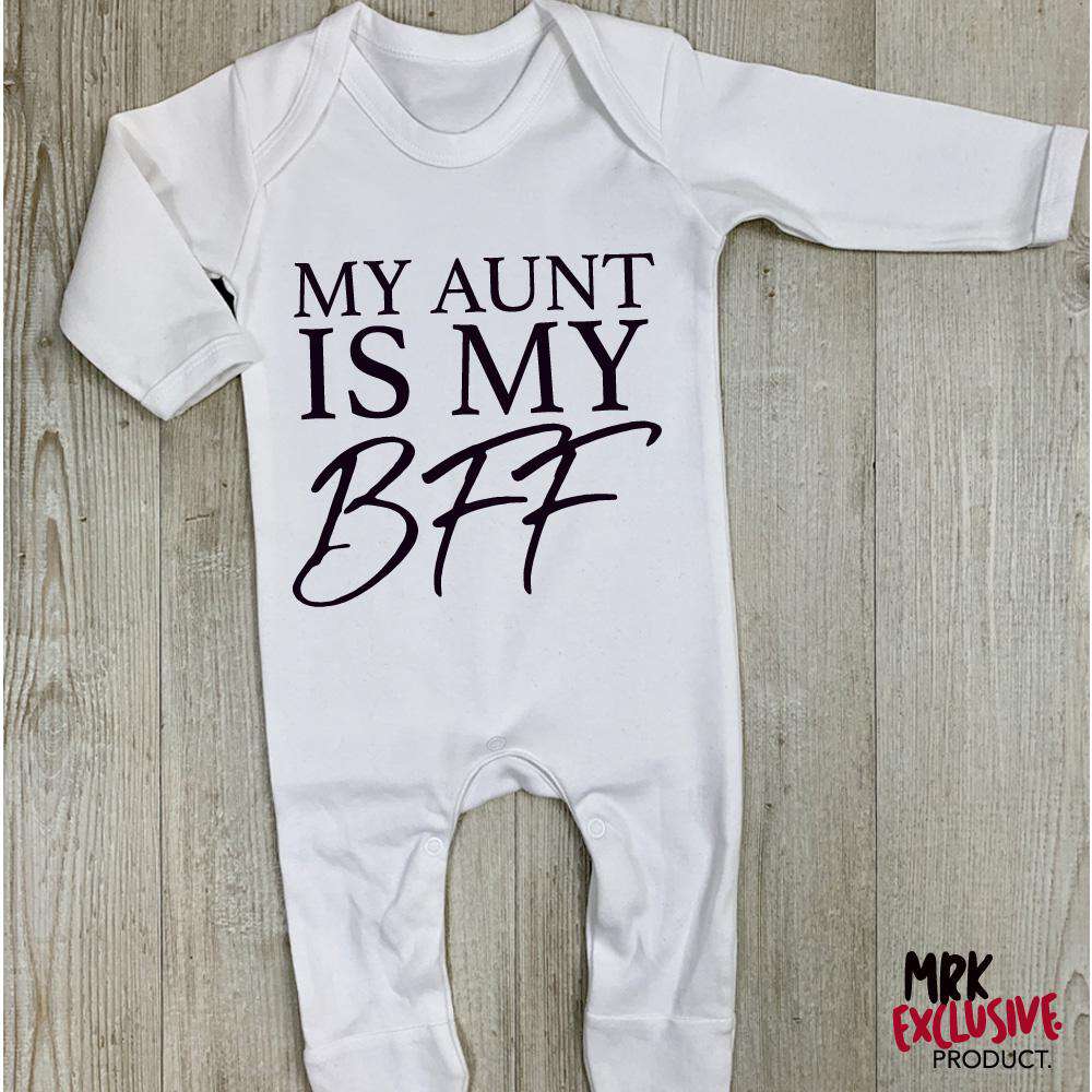 Best Aunt Ever White Romper Jumpsuit - MRK X - Perfect for Family Reunions & Birthday Parties