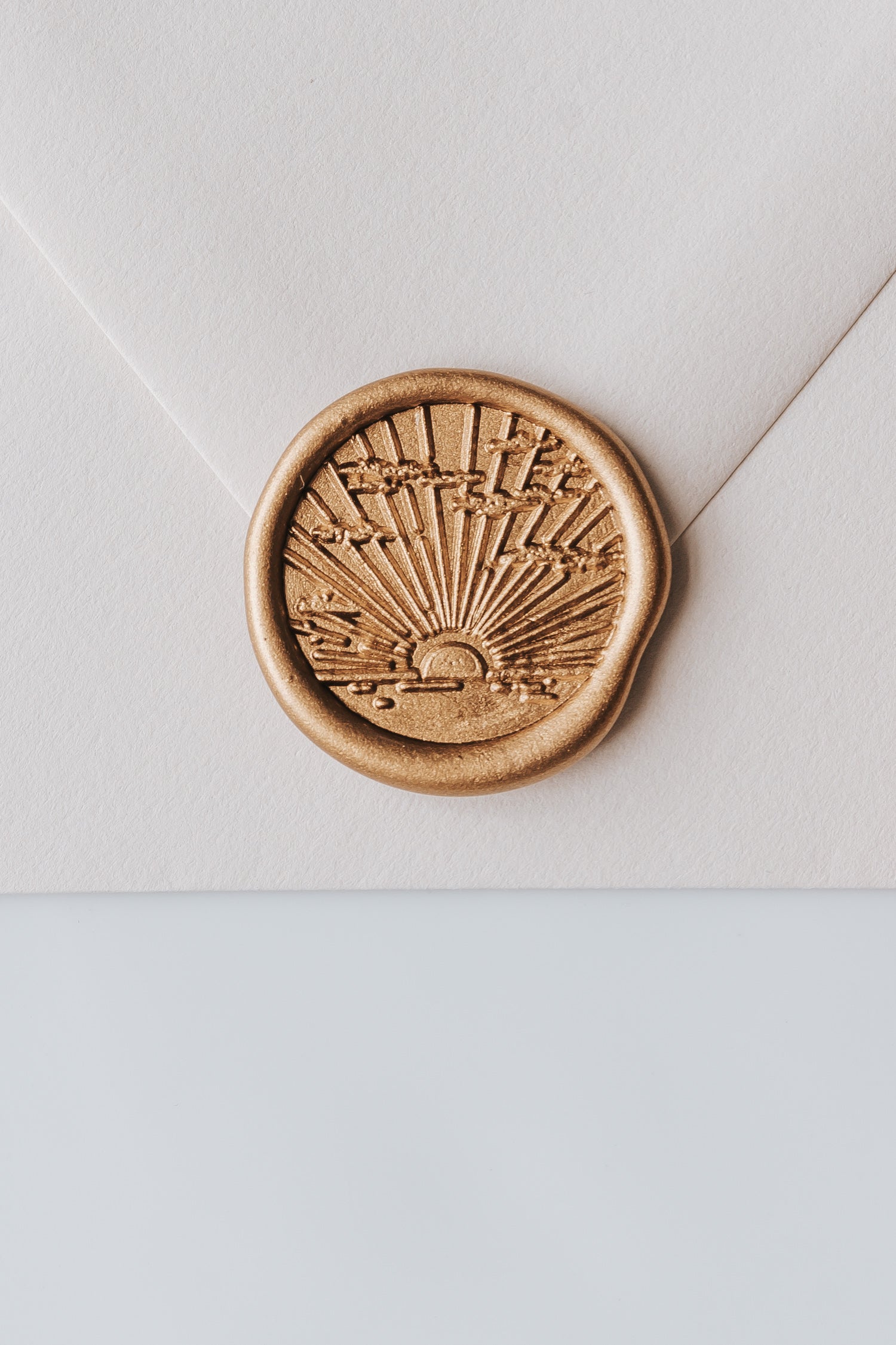 Vintage Brass Sunrise Wax Seal Stamp for Wedding Invitations, Letters & DIY Crafts - Elegant Wax Seal Kit for Envelopes, Scrapbooking & Calligraphy