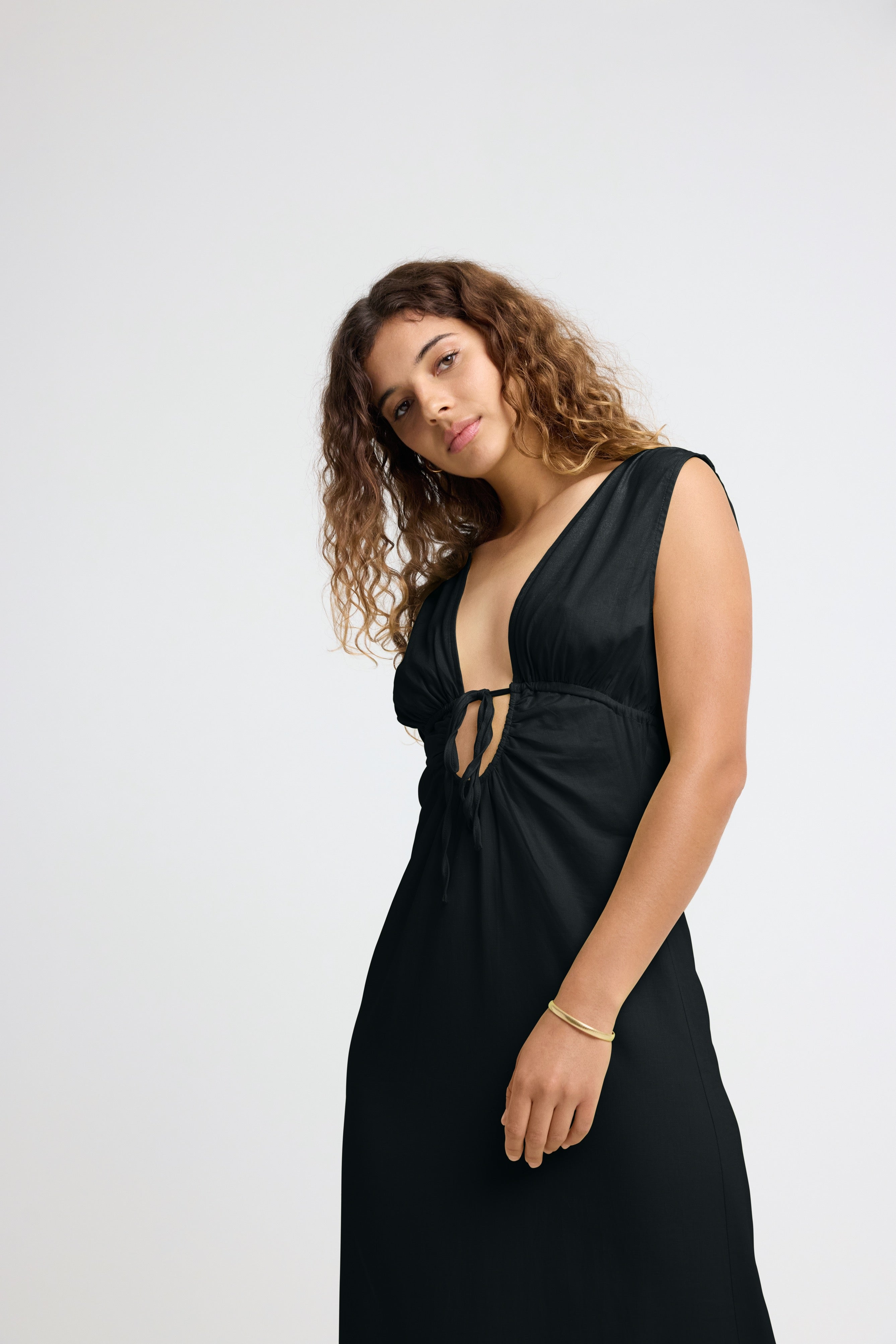 Calli Linen Dress for Women - Black Summer Maxi Dress | Breathable & Comfortable Linen Fabric | Perfect for Beach Vacation, Casual Outings & Boho Style Fashion