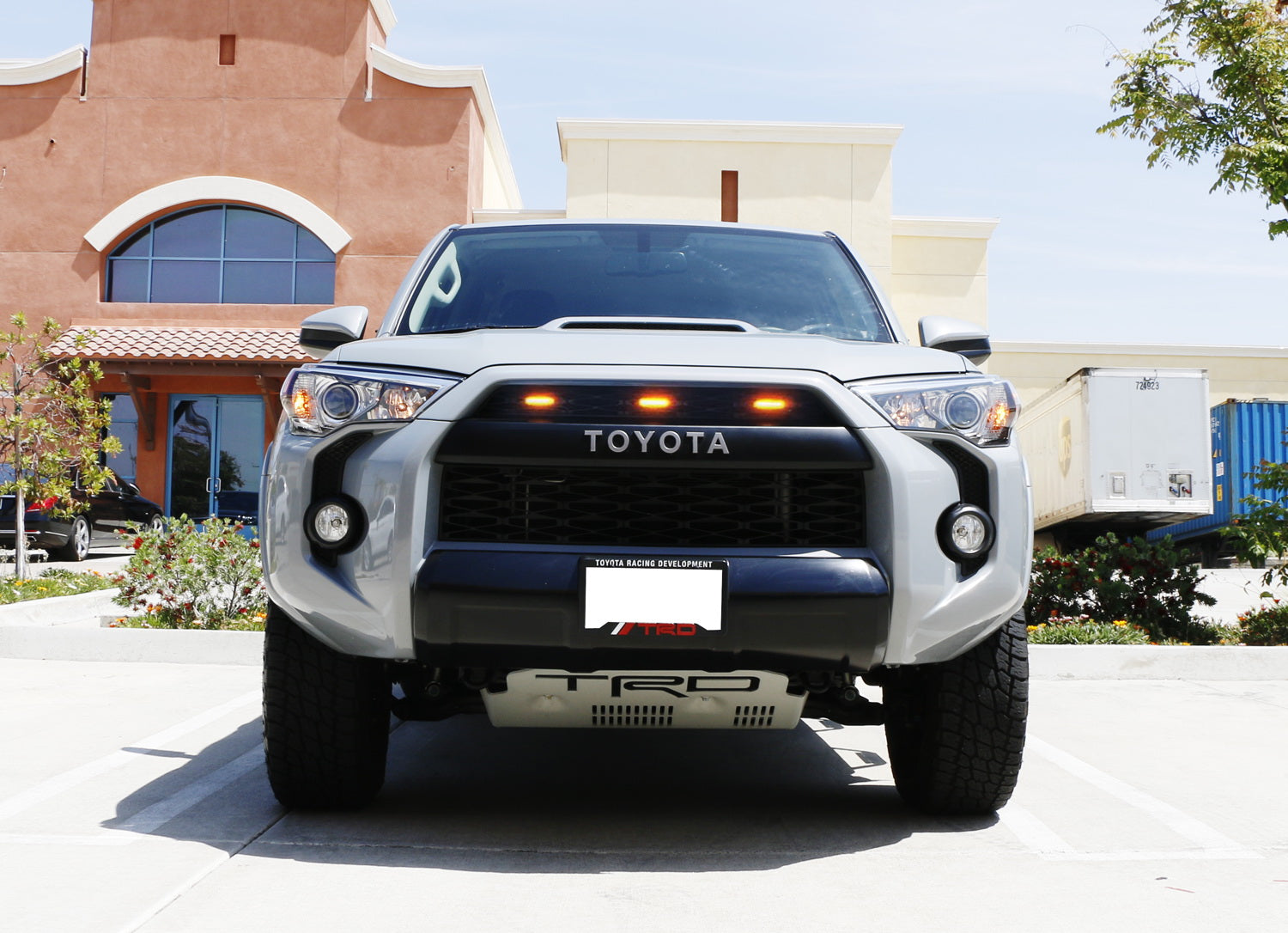 3PCS Amber LED Grille Marker Lights with Wiring Harness for Toyota Tacoma 4Runner TRD - Durable Off-Road Lighting for Trucks & SUVs