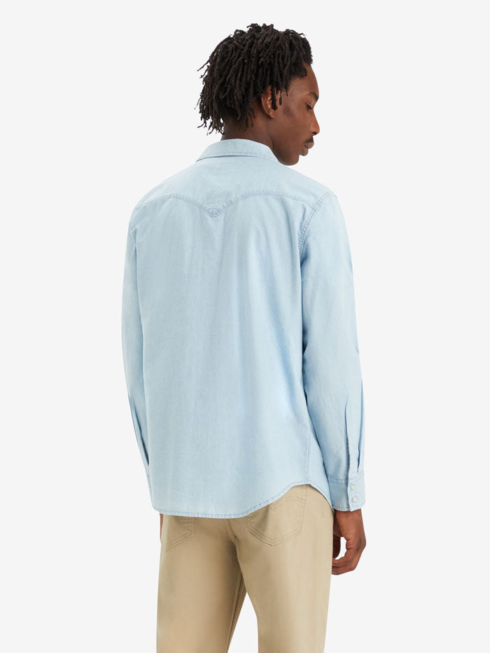Levi's Men's Classic Standard Fit Western Shirt - Light Wash Blue Denim Shirt for Casual Wear & Outdoor Activities