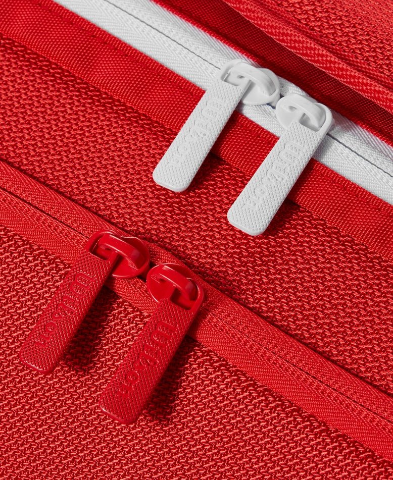 Wilson Super Tour 9 Pack Tennis Bag - Premium Red (2025) | Durable Tennis Backpack for Players & Coaches | Perfect for Tournaments, Practice & Travel