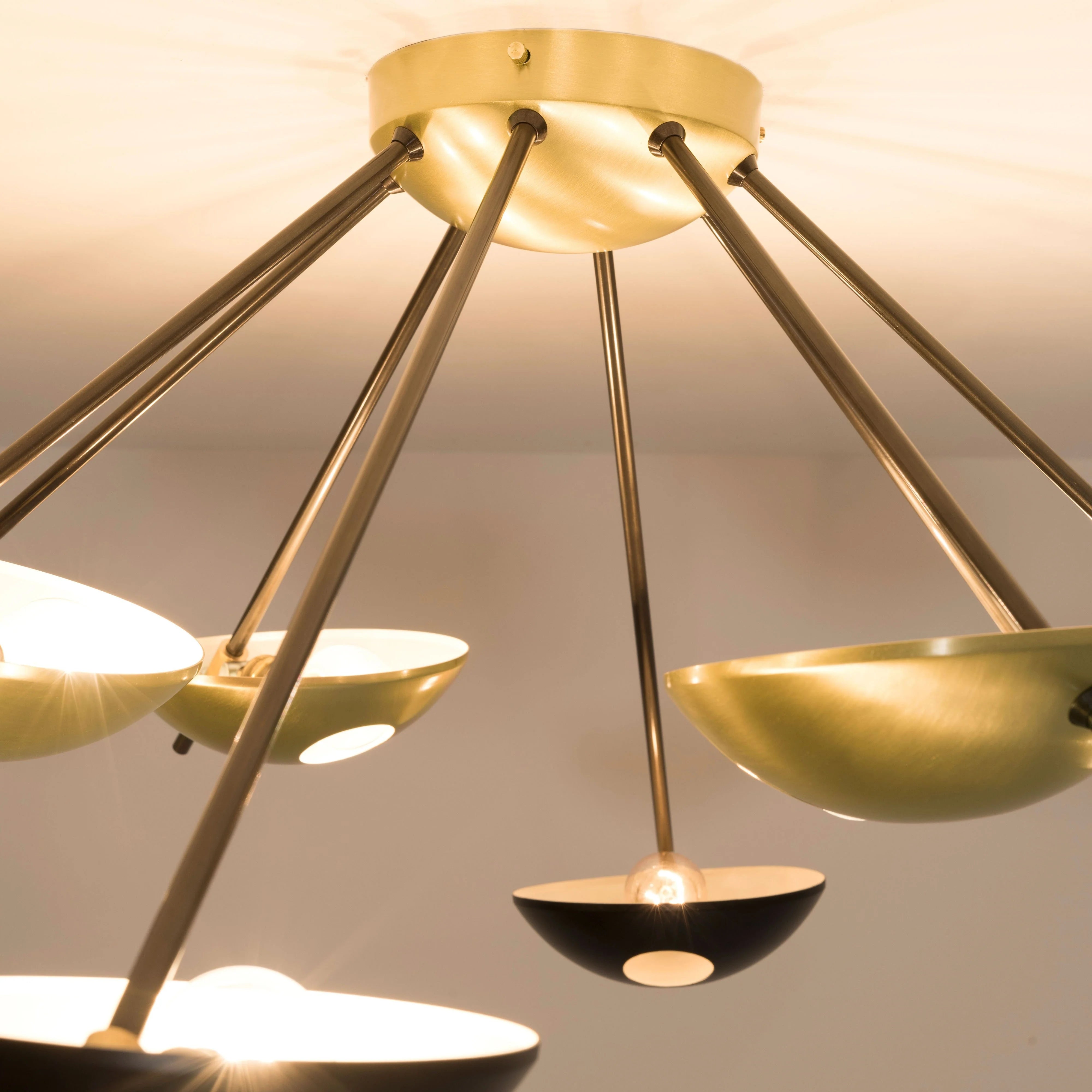 HELIOS OCTO I Lamp - Modern LED Desk Lamp with Adjustable Brightness & Color Temperature for Home Office, Study, and Reading - Perfect for Work, Gaming & Nightstand Lighting