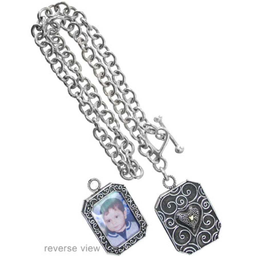 Personalized Photo Necklace - Custom Engraved Picture Pendant for Loved Ones | Perfect Gift for Mom, Wife, Girlfriend on Birthday, Anniversary & Valentine's Day