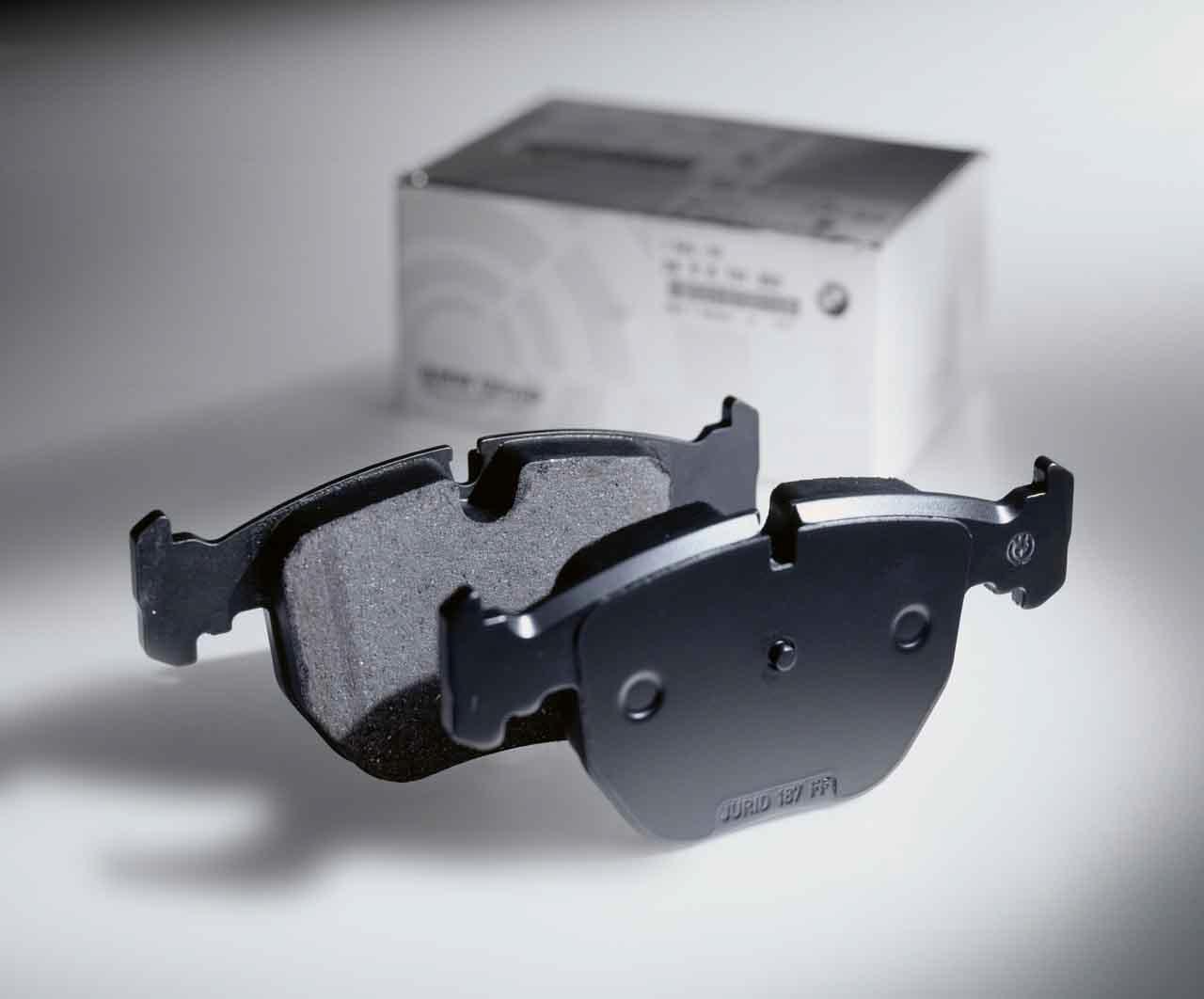BMW 34116888457 Front Brake Pads Set - Premium Ceramic Brake Pads for BMW 3 Series 5 Series X3 X5 - Low Noise & Dust, High Performance Braking - Perfect for City Driving & Highway Commuting