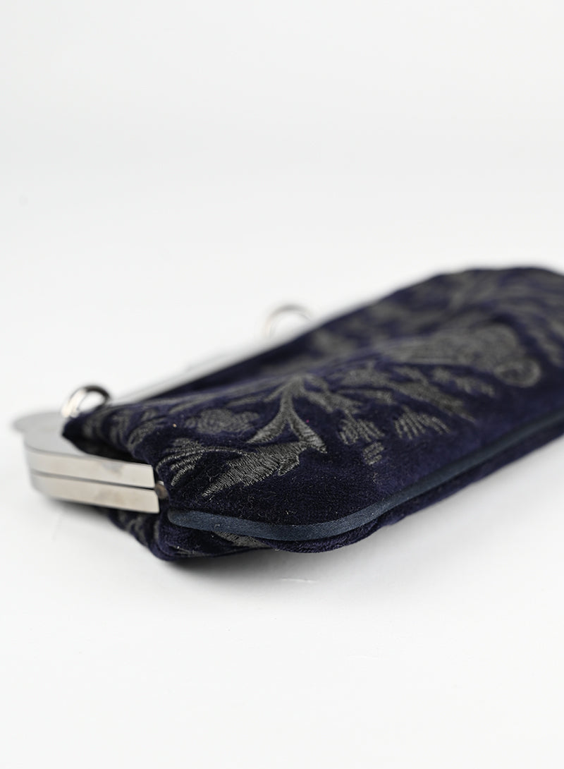 Gucci Embroidered Velvet Shoulder Bag in Blue - Perfect for Evening Events & Luxury Fashion Accessories