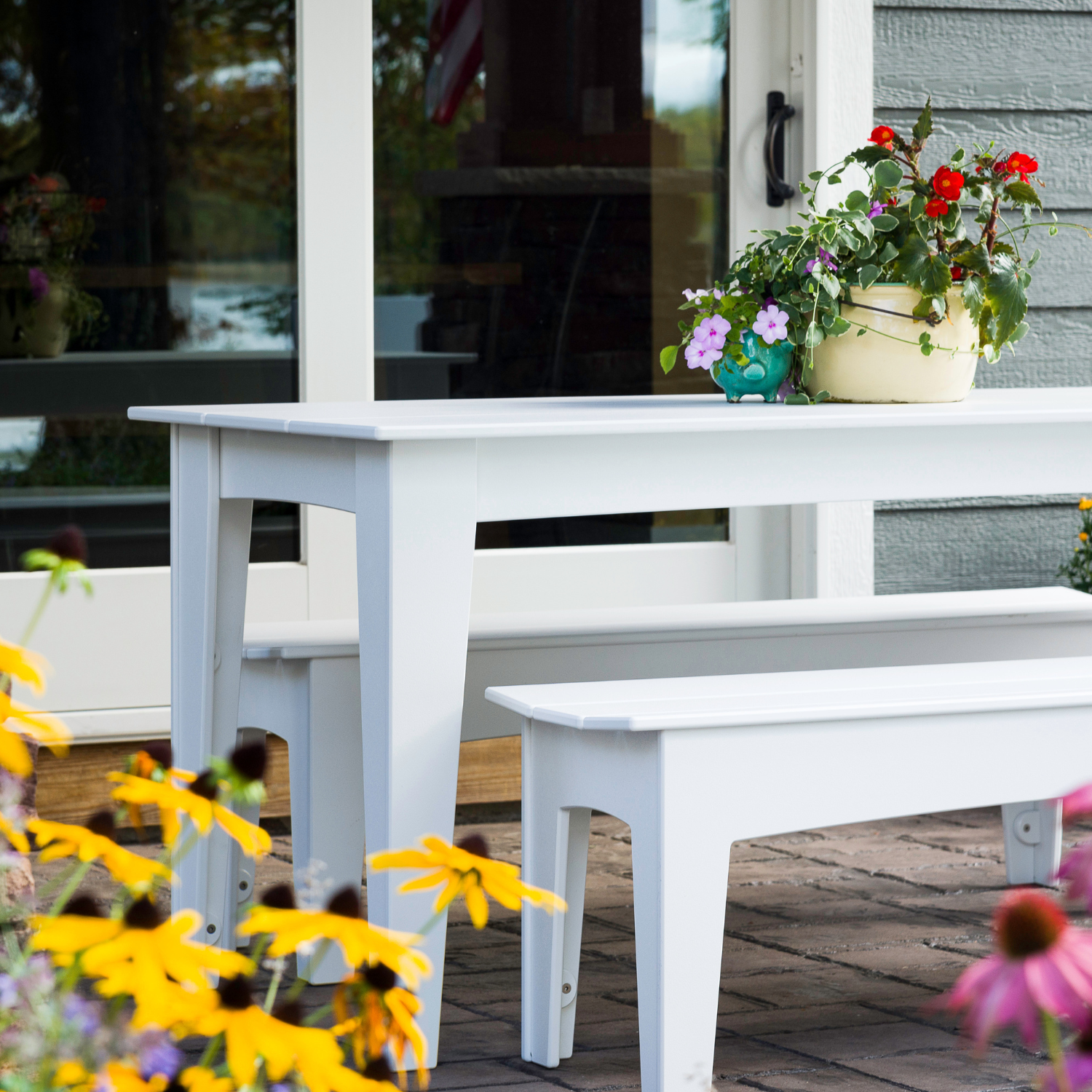 Loll Alfresco Outdoor Dining Table - Perfect for Patio, Garden, and Backyard Entertaining