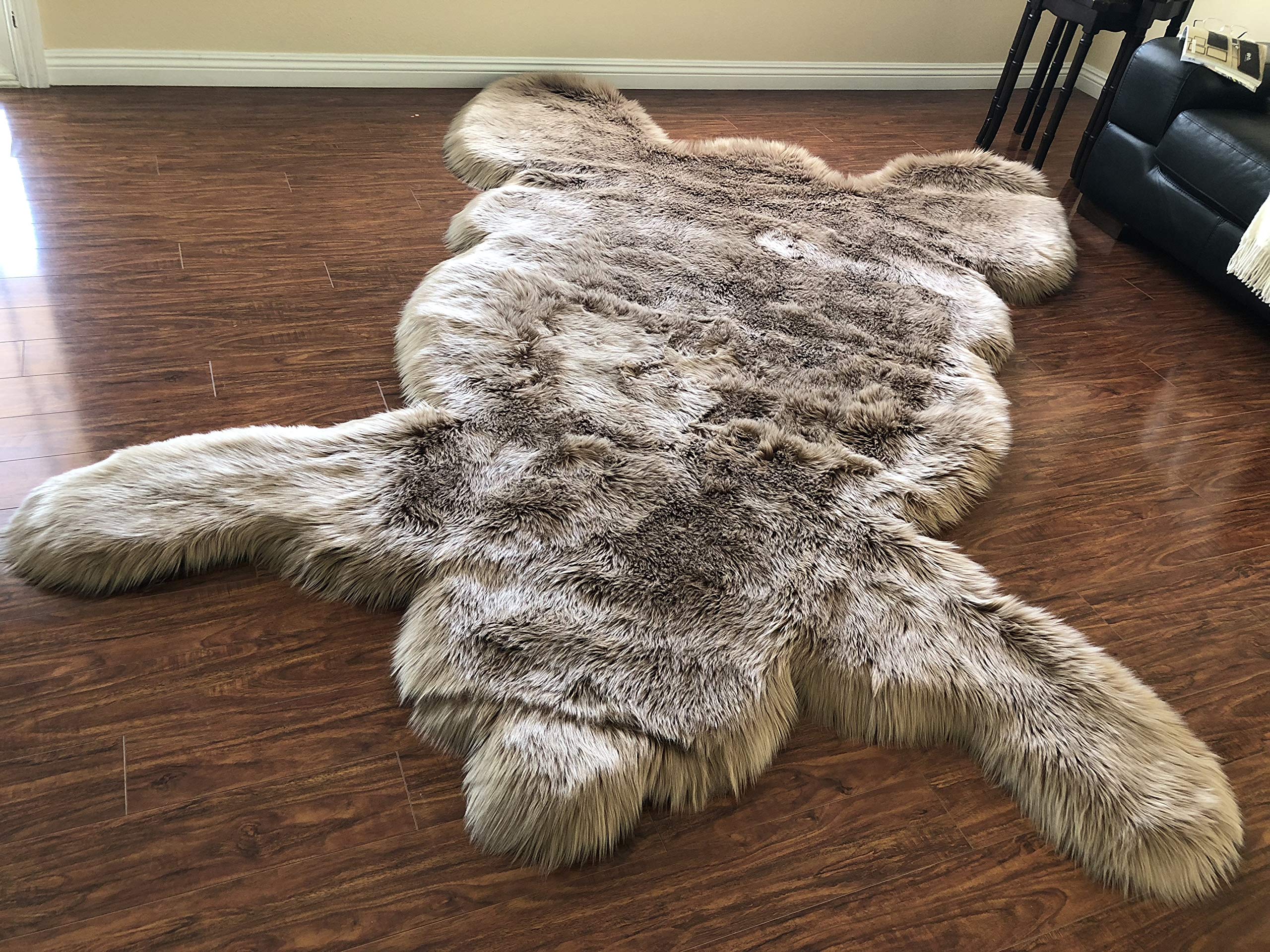LAMBZY Super Soft Faux Bear Skin Silky Shag Area Rug - 4'x6' Camel Brown Plush Rug for Living Room, Bedroom & Nursery - Cozy & Luxurious Home Decor