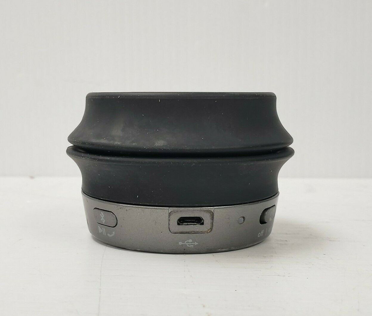 iHome IBT61 Bluetooth Speaker - Portable Wireless Speaker with Rich Bass, Long Battery Life, Perfect for Outdoor, Travel, and Home Use