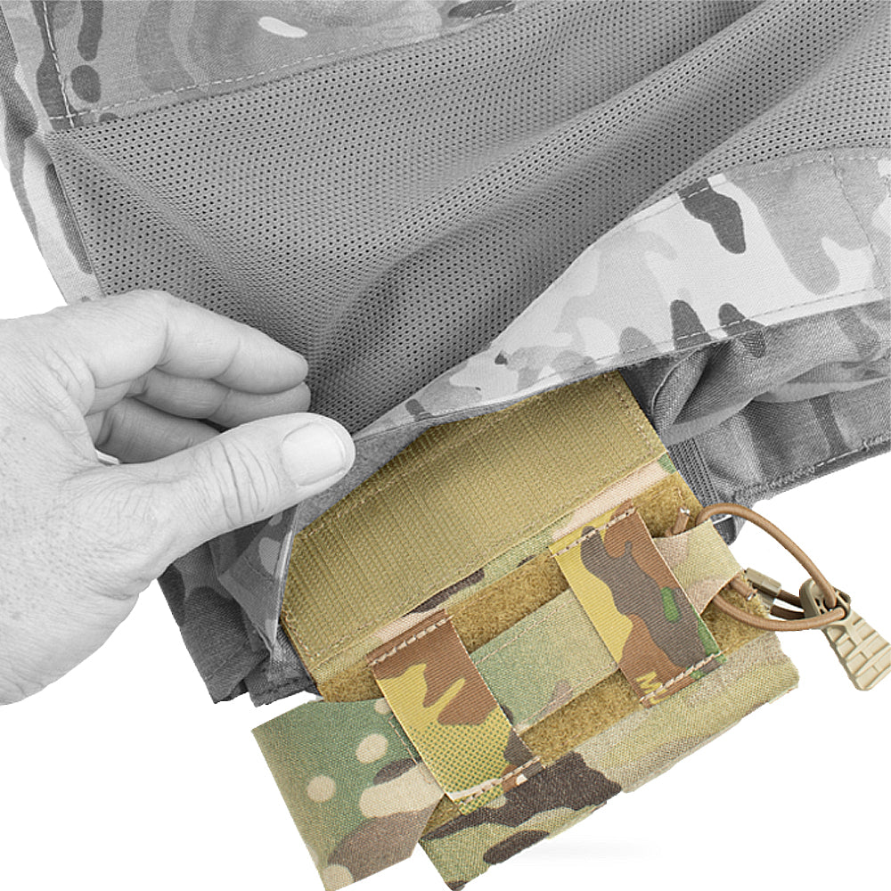 Crye Precision R Series M4 Side Pouch - Ambidextrous Tactical Magazine Pouch for M4/AR-15 Magazines - Perfect for Military, Airsoft & Outdoor Shooting Range Use